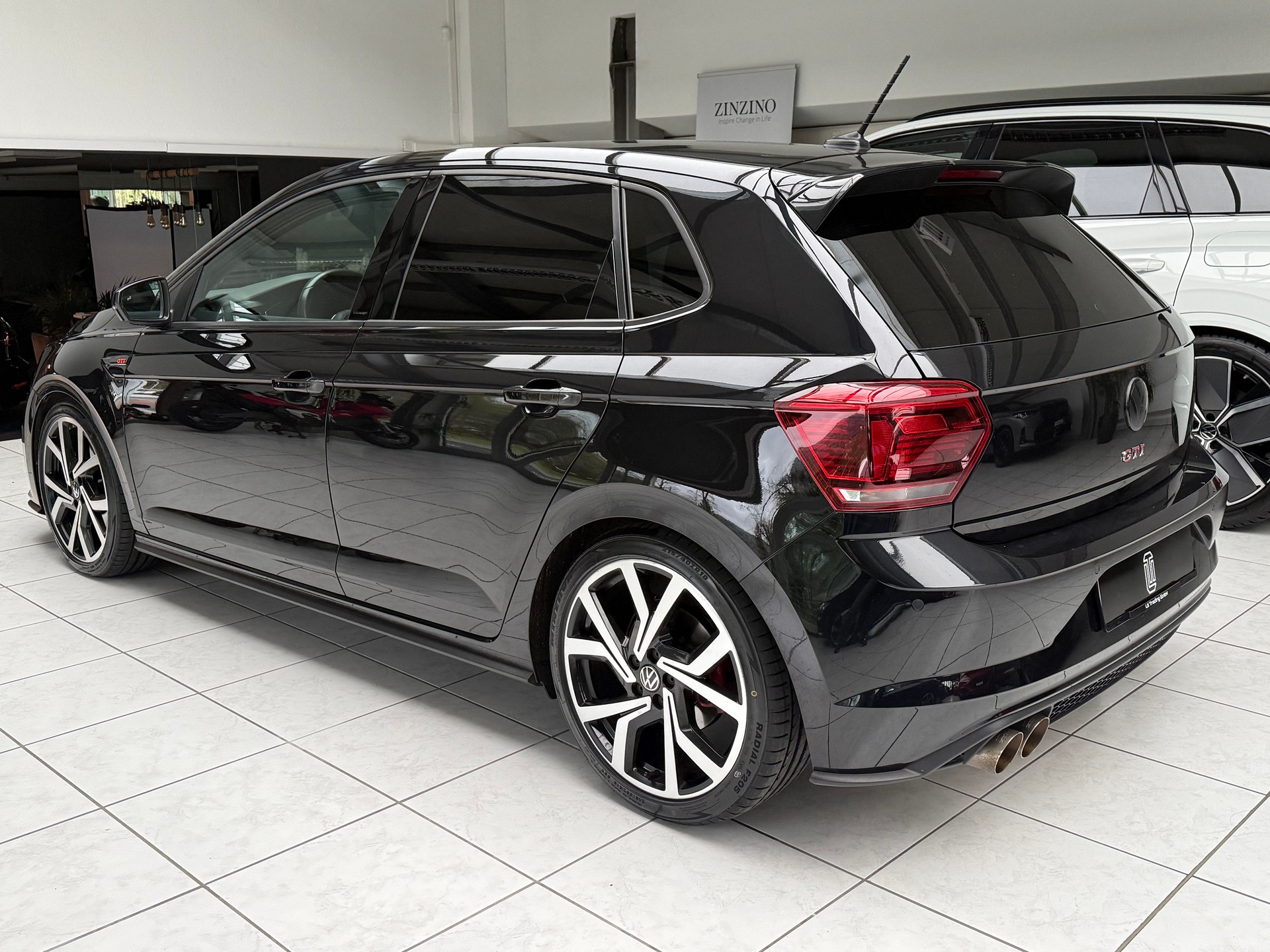 VW Polo 2.0 TSI GTI DSG * Milltek * H&R *-image-2