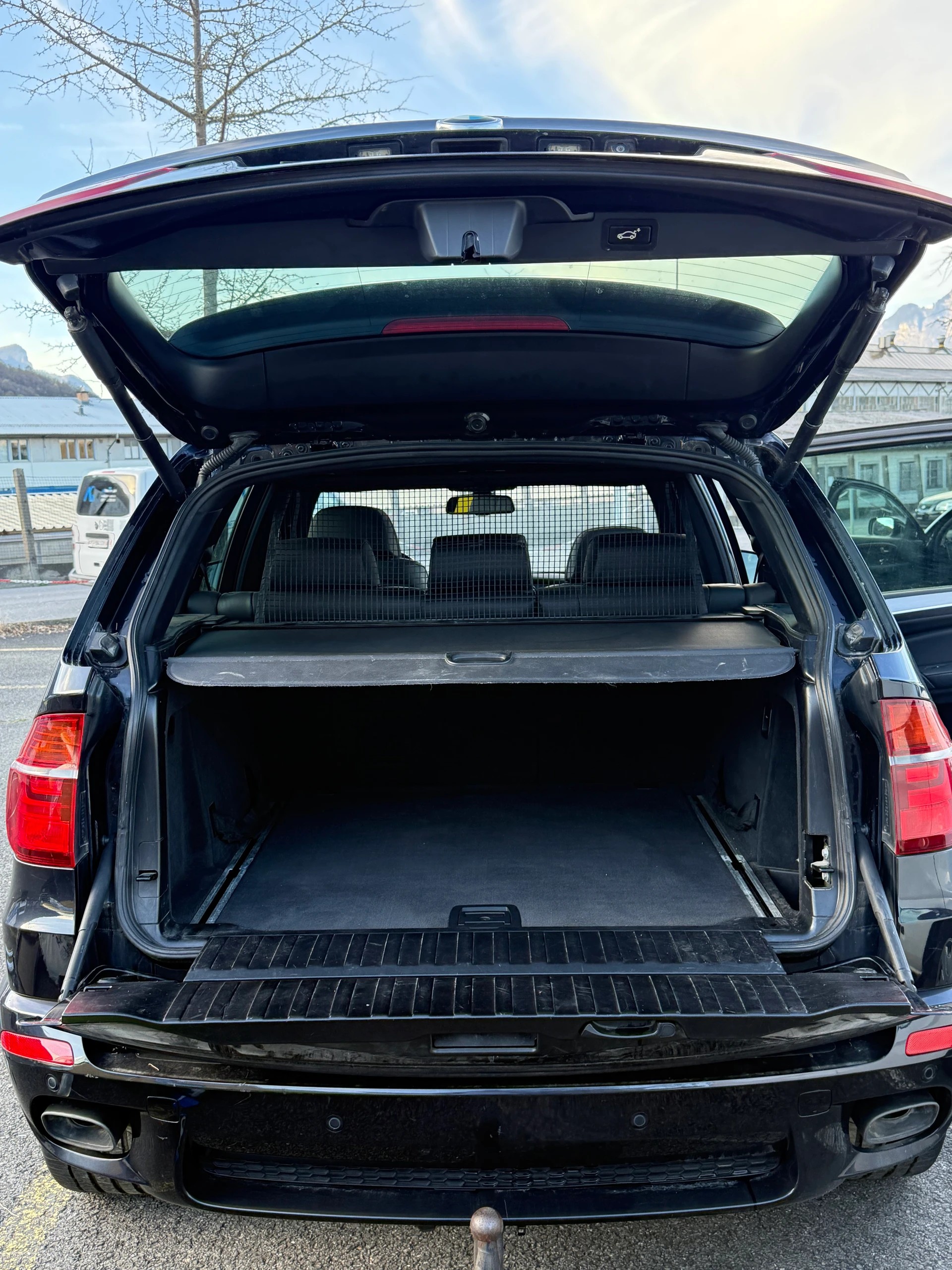 BMW X5 xDrive M50d Steptronic-image-1