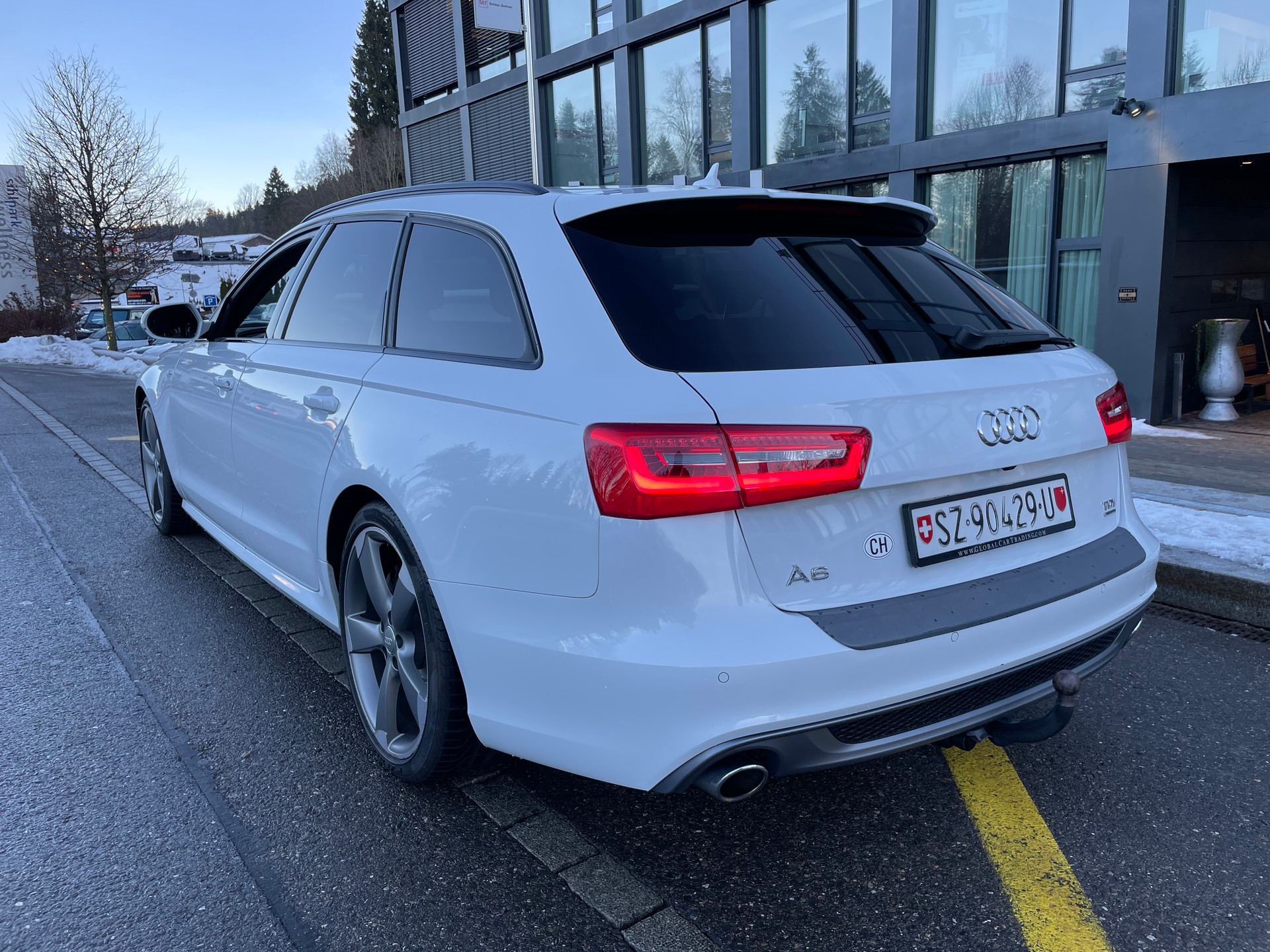AUDI A6 Avant 3.0 BiTDI V6 quattro tiptronic-image-8