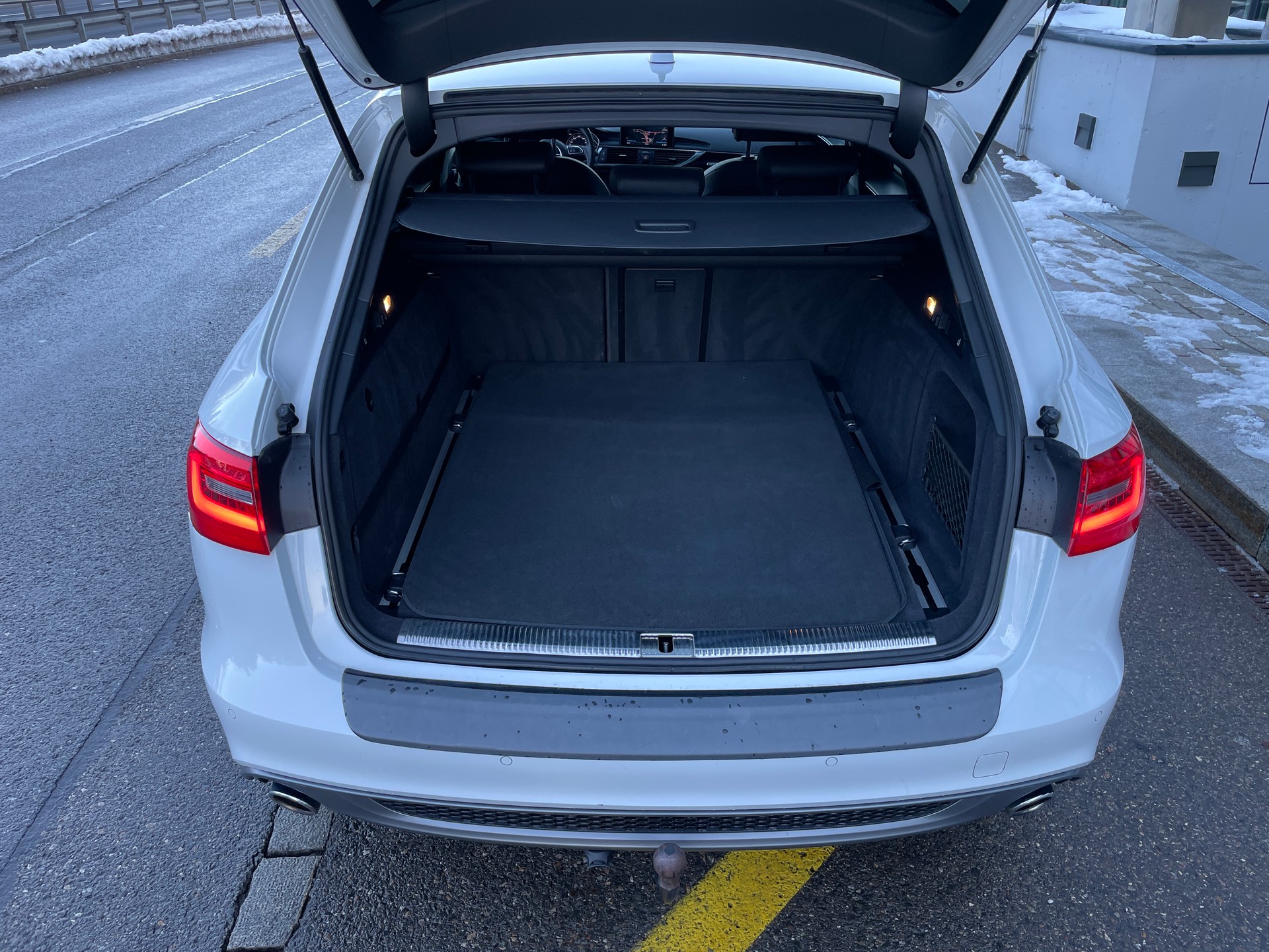 AUDI A6 Avant 3.0 BiTDI V6 quattro tiptronic-image-6