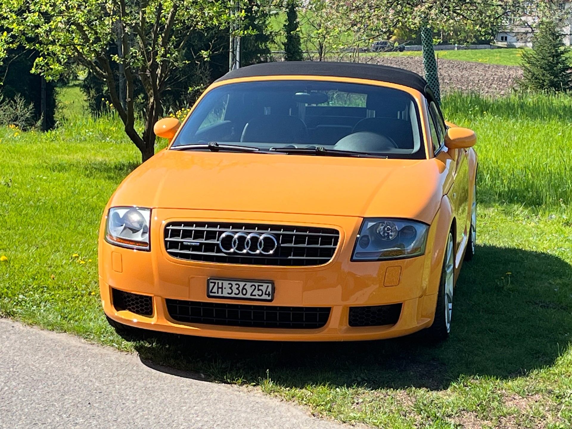 AUDI TT Roadster 1.8 T quattro-image-12