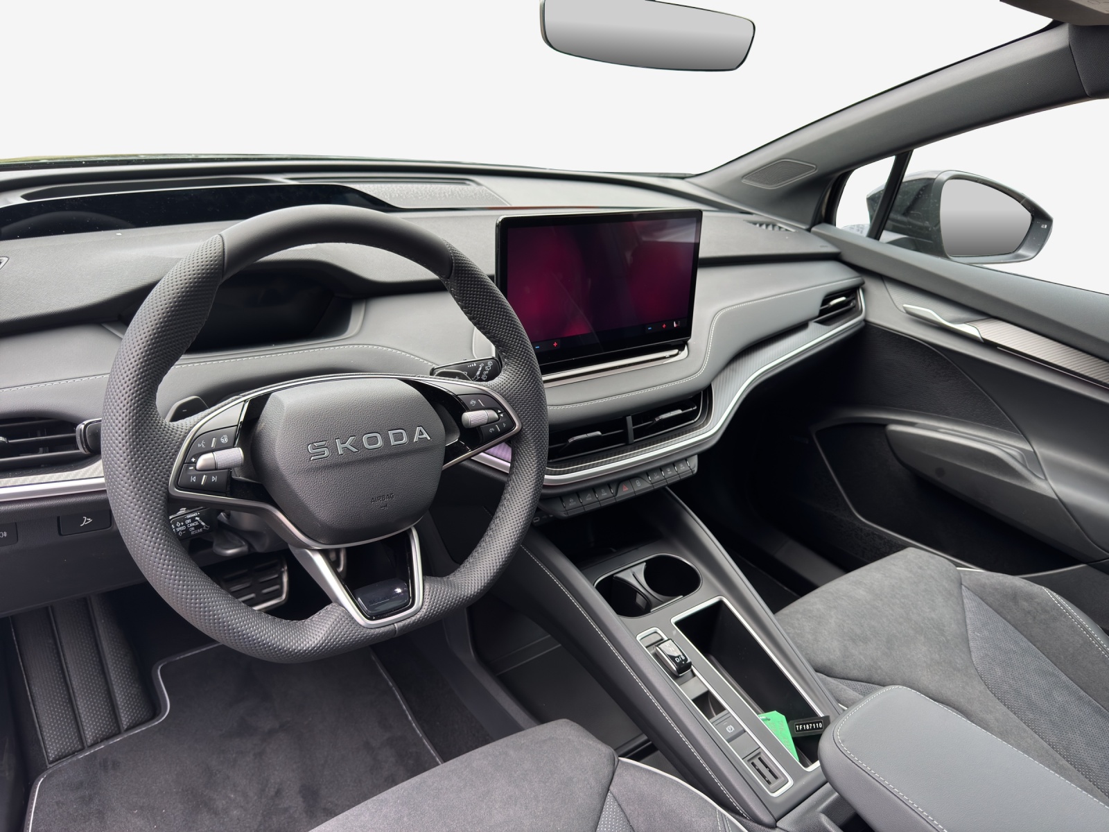 SKODA Enyaq Sport Line-image-8