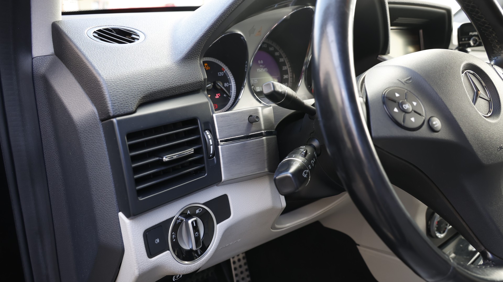 MERCEDES-BENZ GLK 350 CDI 4Matic 7G-Tronic-image-26