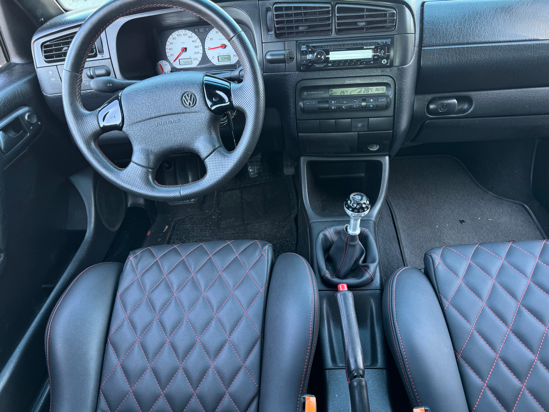 VW Golf 2000 GTI Edition-image-6