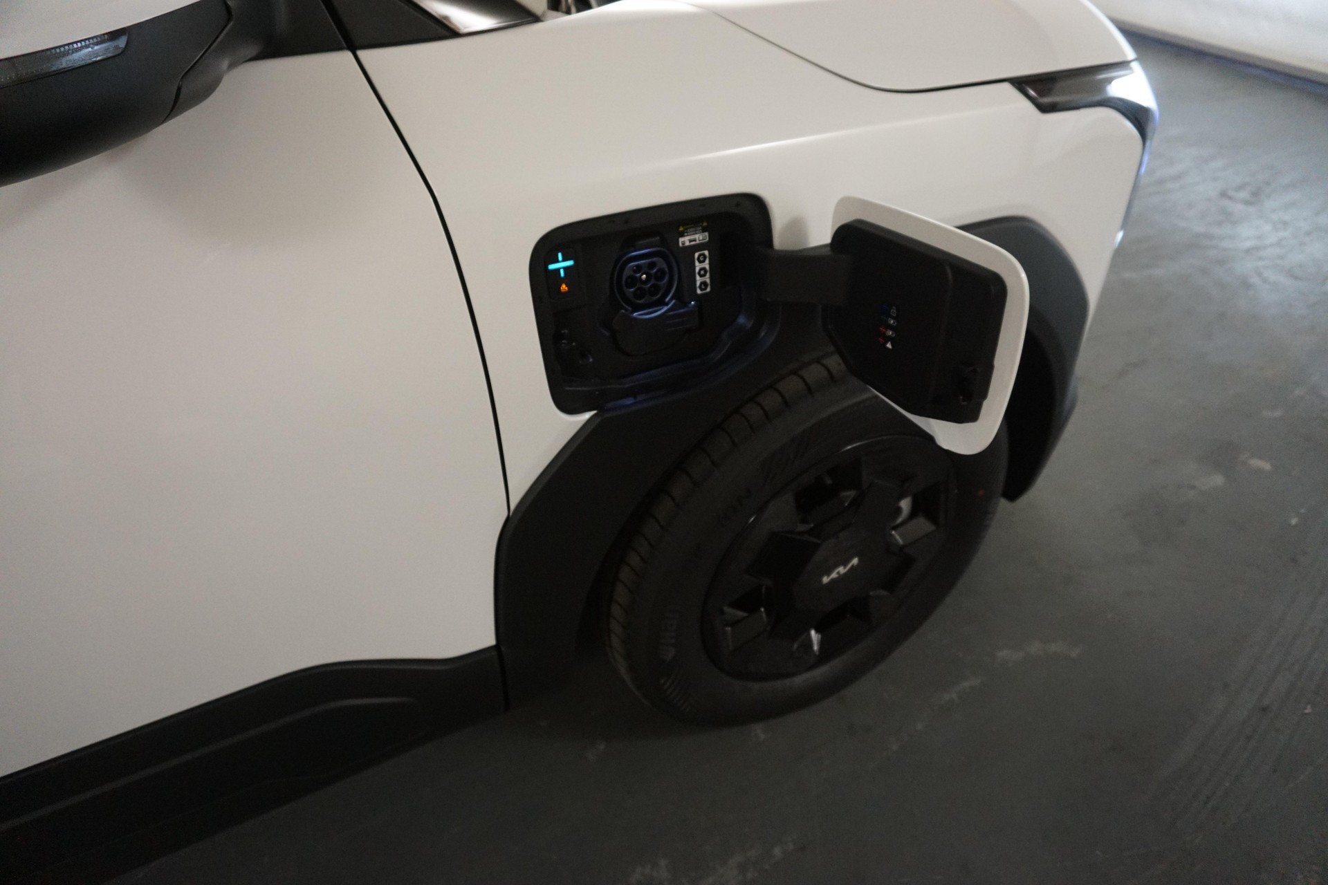 KIA EV2 42.2 kWh Air 4P-image-8