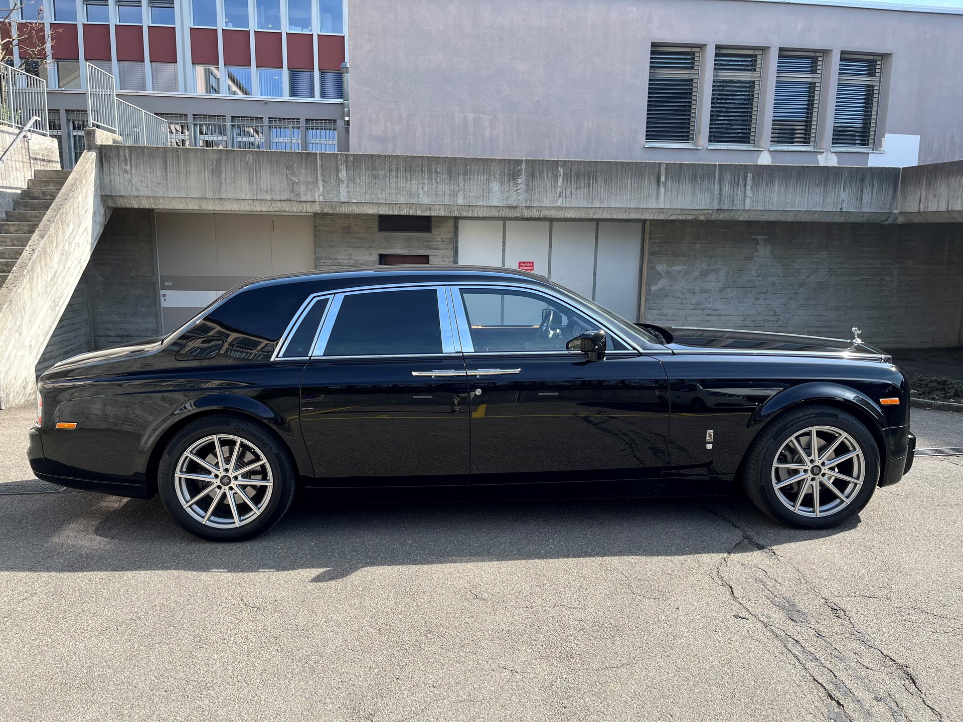 ROLLS-ROYCE Phantom 6.7 V12-image-13