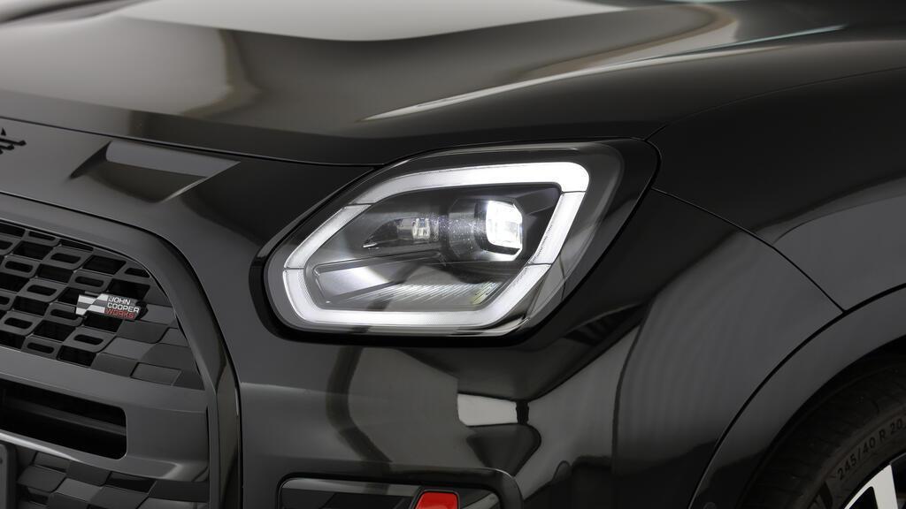 MINI John Cooper Works Countryman ALL4-image-16