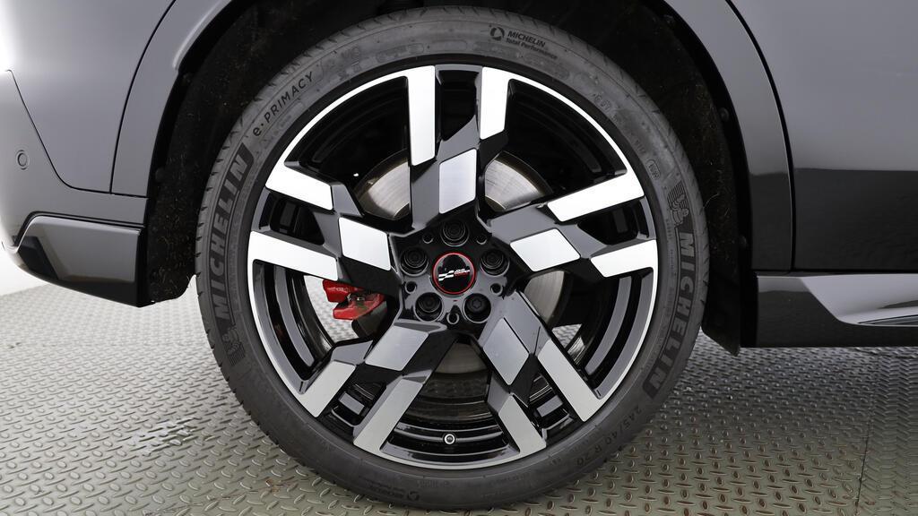 MINI John Cooper Works Countryman ALL4-image-9
