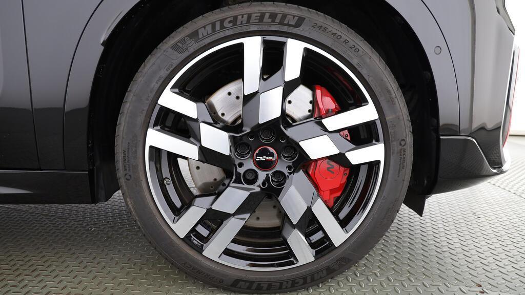 MINI John Cooper Works Countryman ALL4-image-10