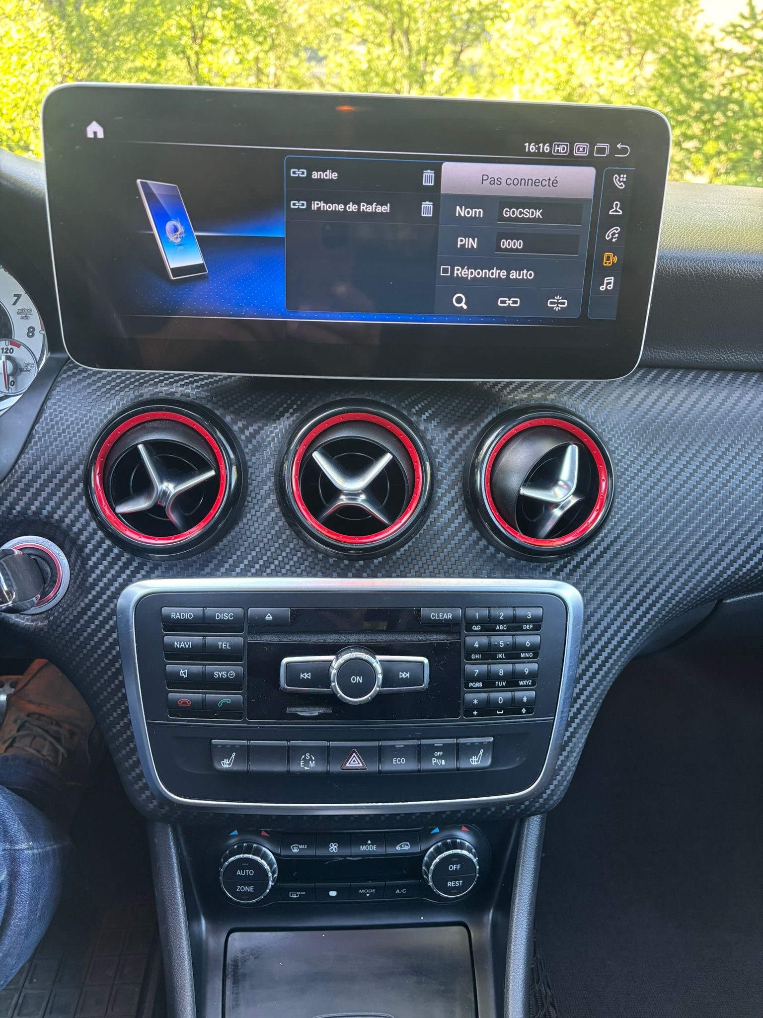 MERCEDES-BENZ A 250 Sport 4Matic 7G-DCT-image-14