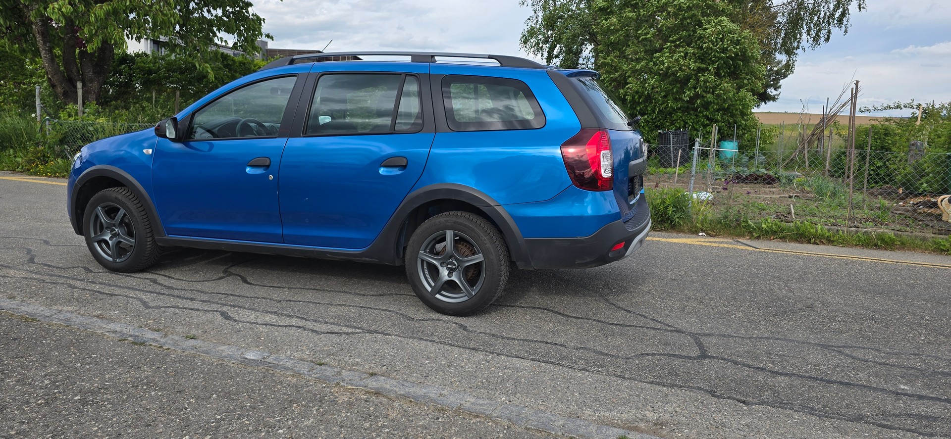 DACIA Logan MCV 0.9 Stepway Automatic-image-4