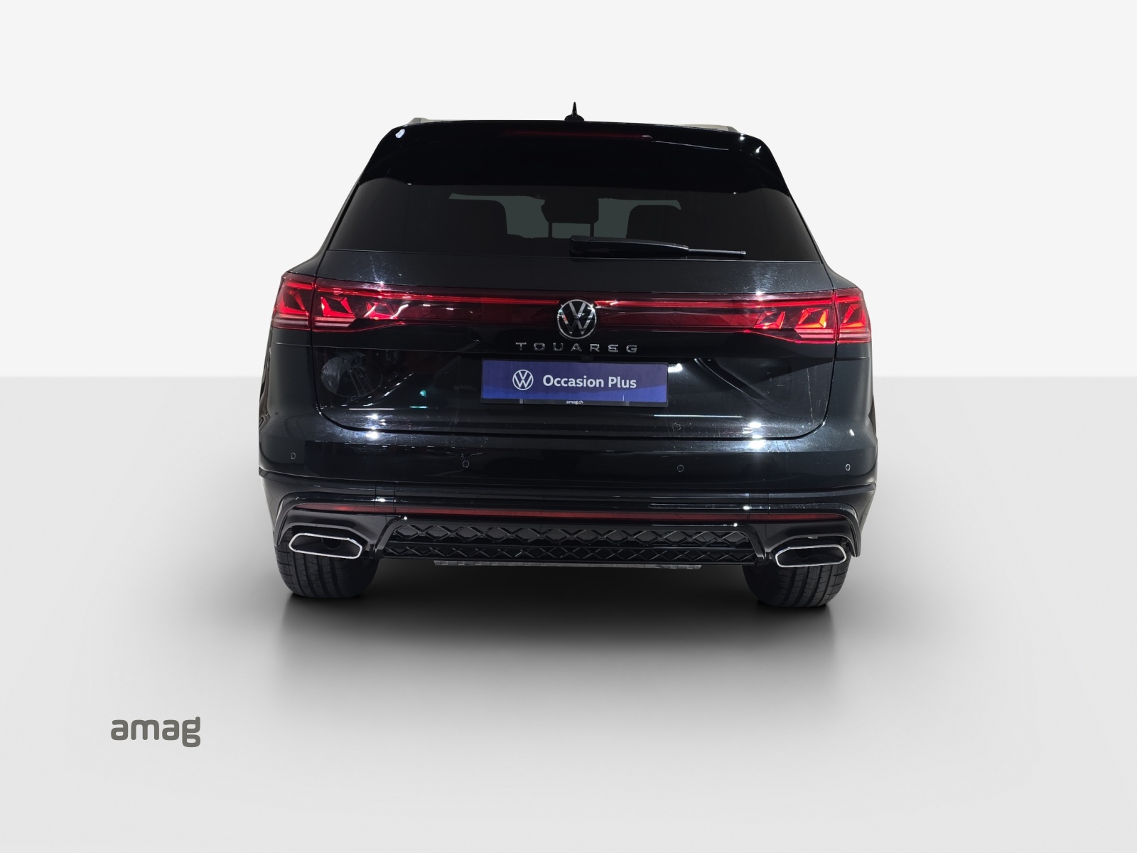 VW Touareg 3.0 TDI R-Line Tiptronic-image-3