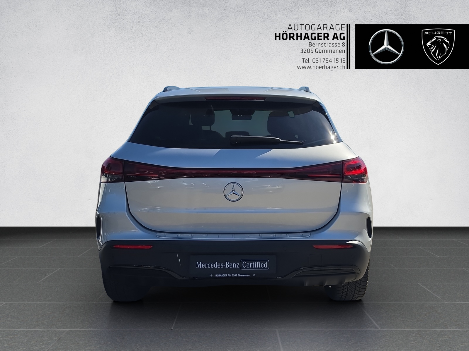 MERCEDES-BENZ EQA 350 AMG Line 4Matic-showroom-element-3