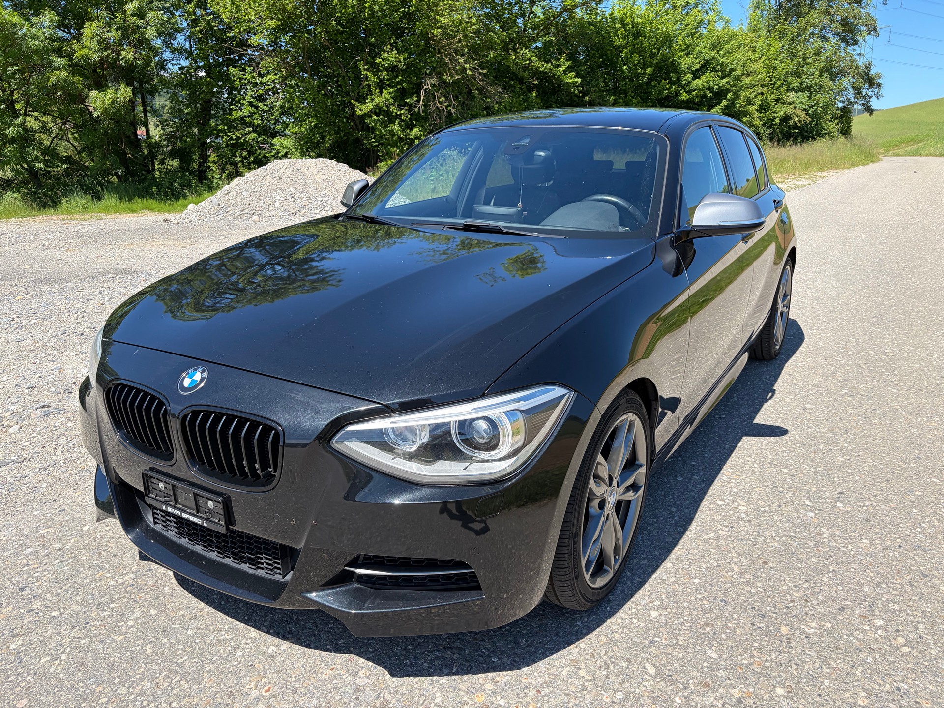 BMW M135i xDrive-image-0