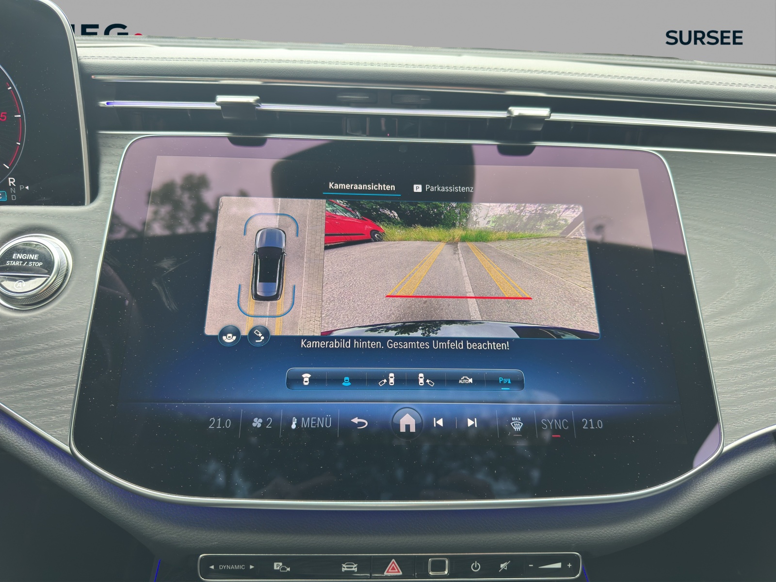 MERCEDES-BENZ E 220 d T 4Matic 9G-Tronic-image-11