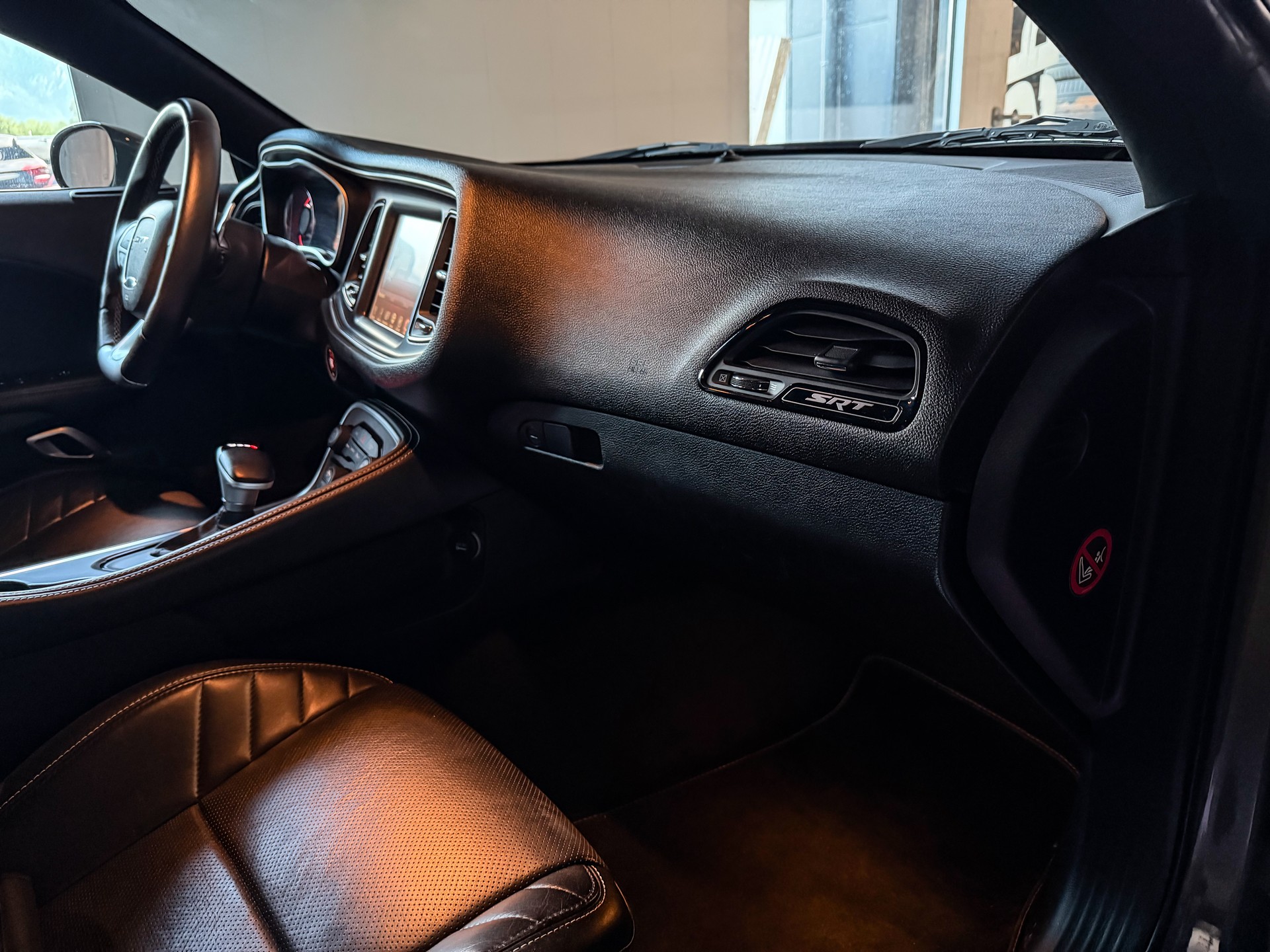 DODGE SRT 392 HEMI 6.4-image-12