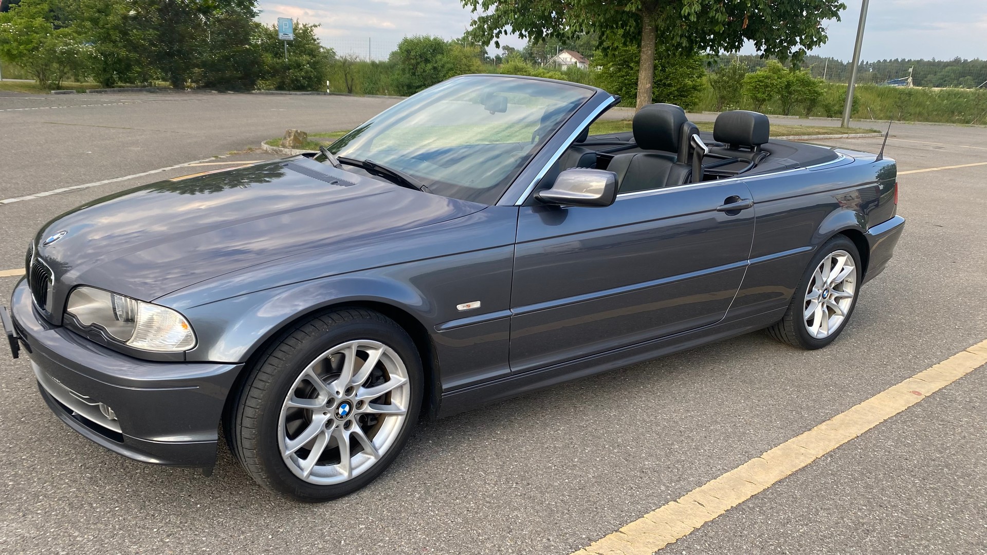 BMW 330Ci-image-3