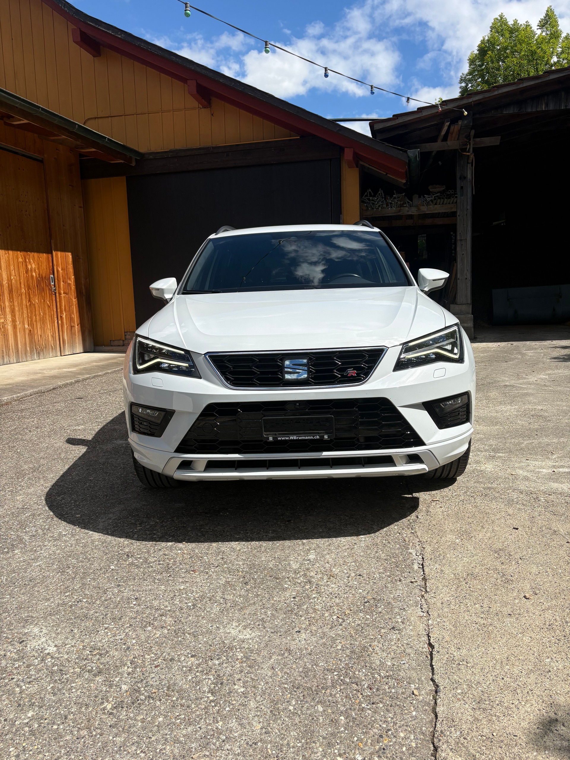 SEAT 2.0 TSI FR 4Drive DSG-image-1