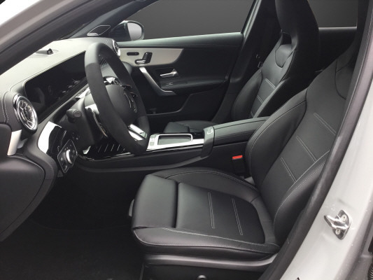 MERCEDES-BENZ A AMG 45 S 4Matic 8G-DCT-image-6