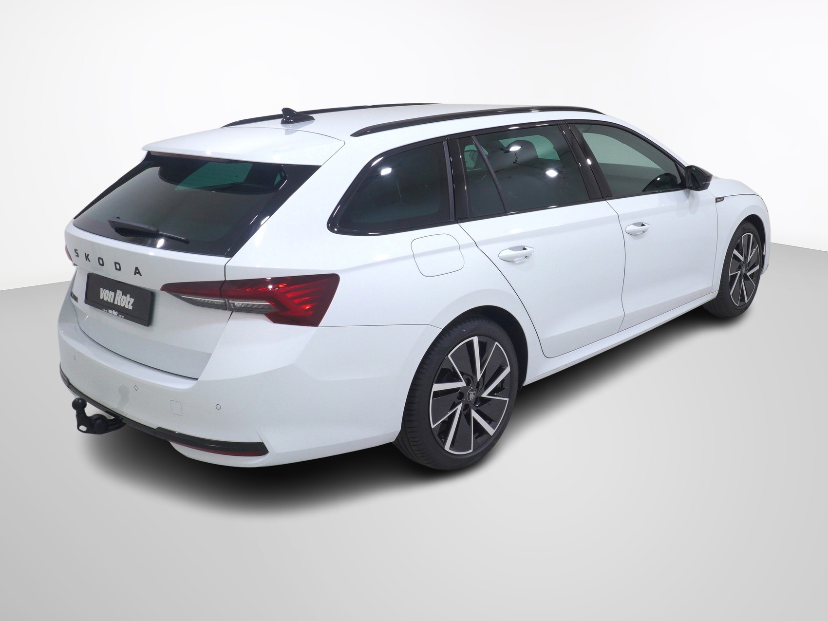 SKODA Octavia 1.5 TSI mHEV SportLine DSG-image-4