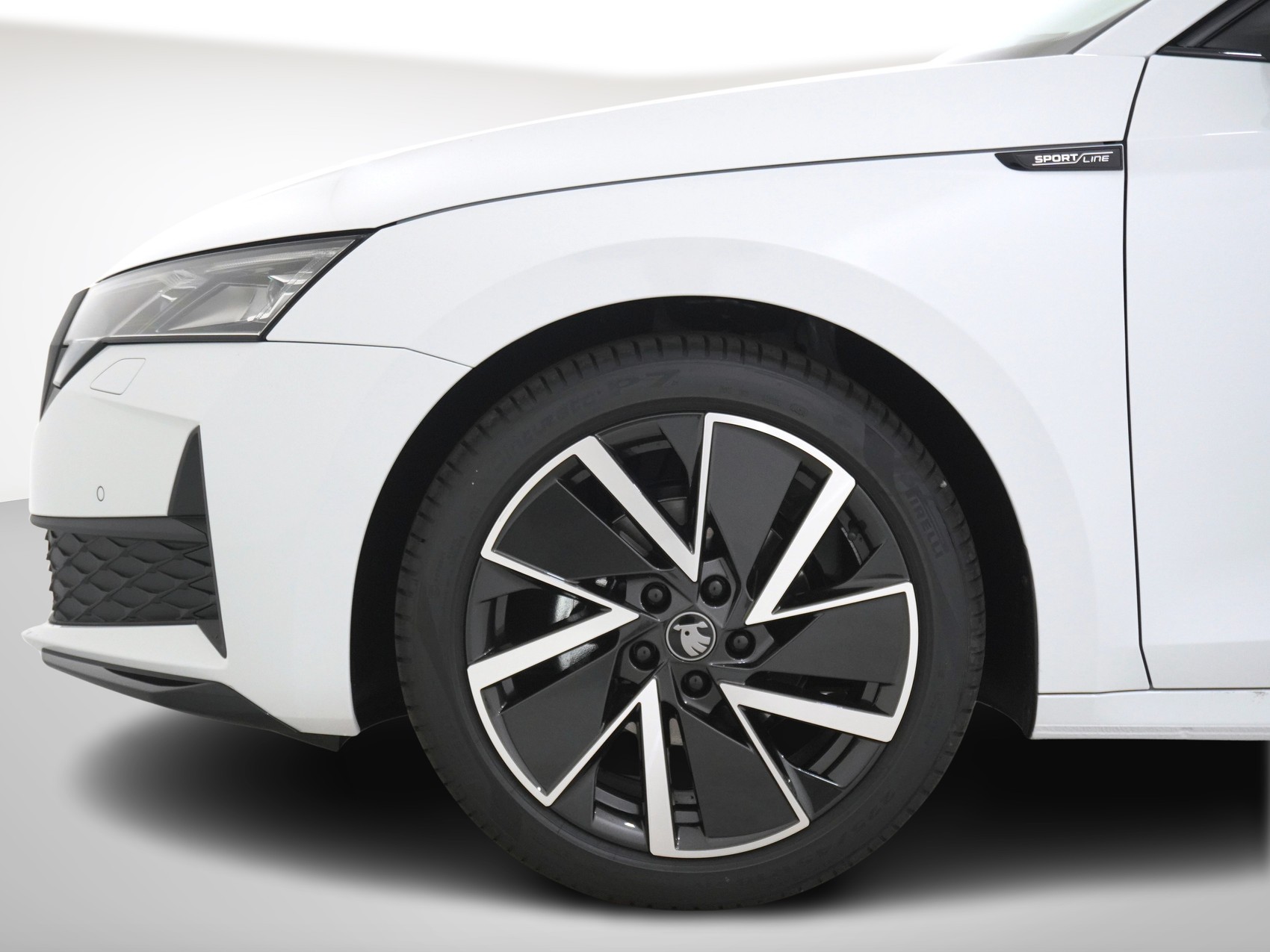 SKODA Octavia 1.5 TSI mHEV SportLine DSG-image-9