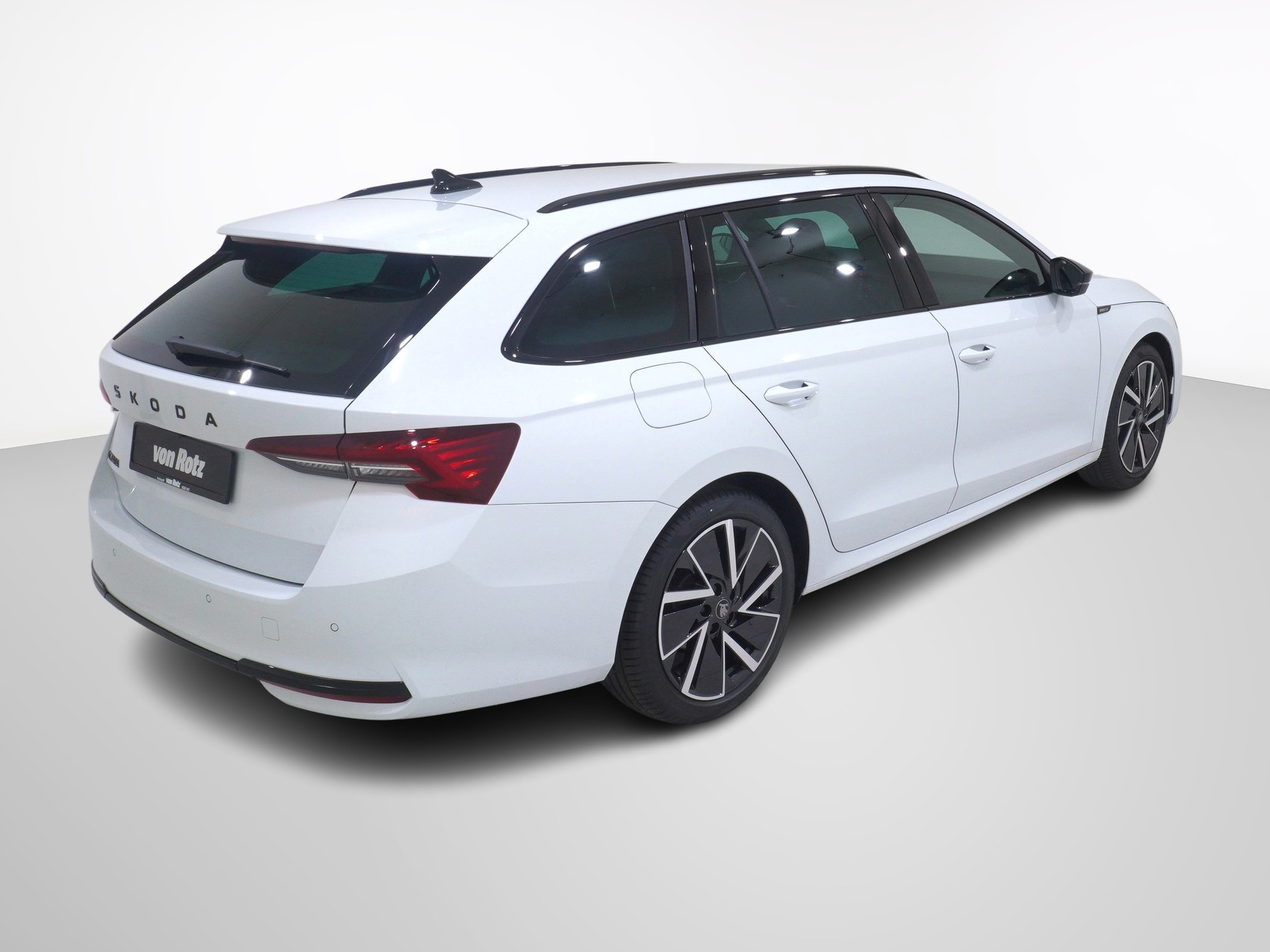 SKODA Octavia 1.5 TSI mHEV SportLine DSG-image-5