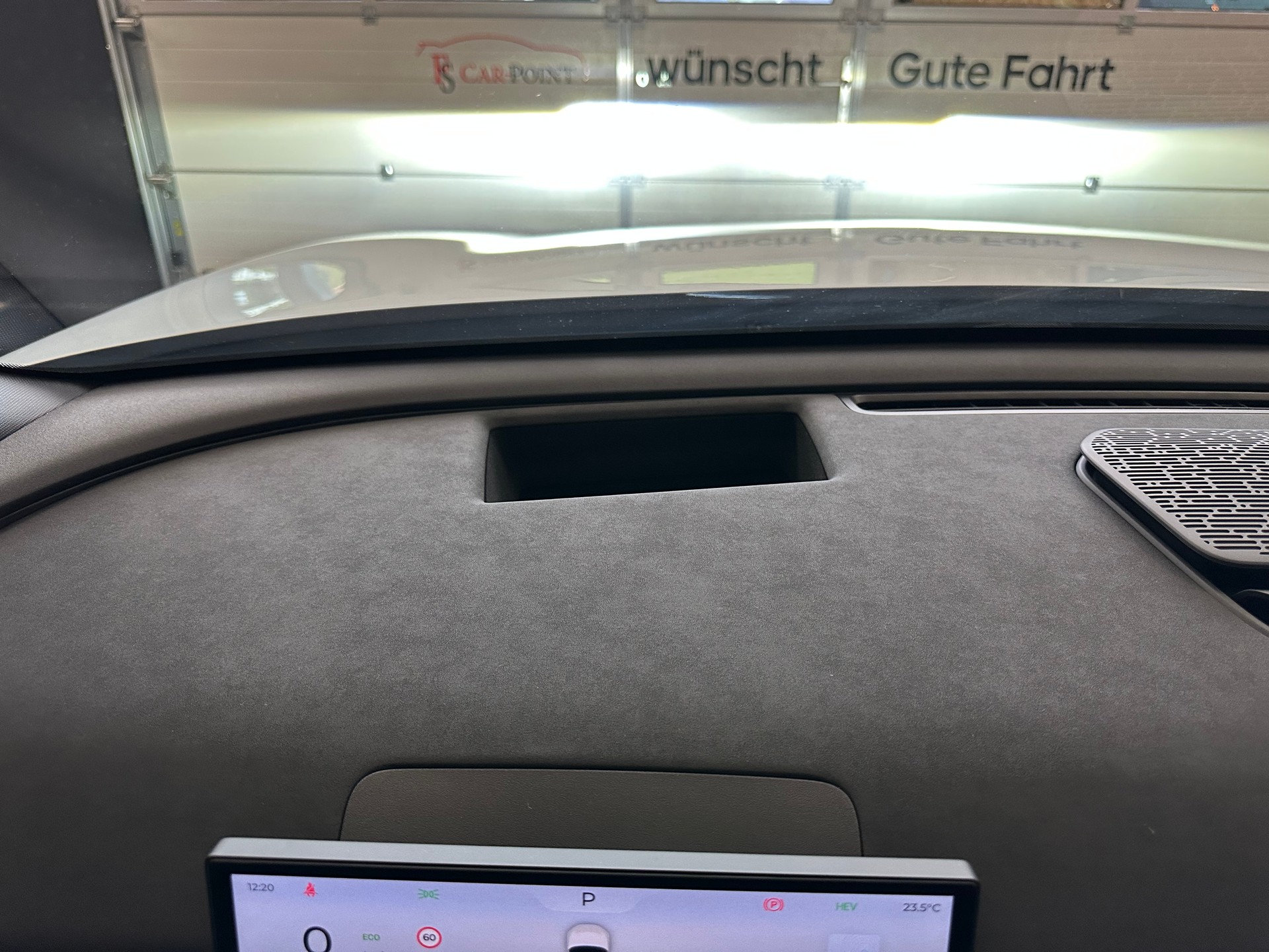 OMODA 7 1.5T SHS PHEV Luxury-image-38