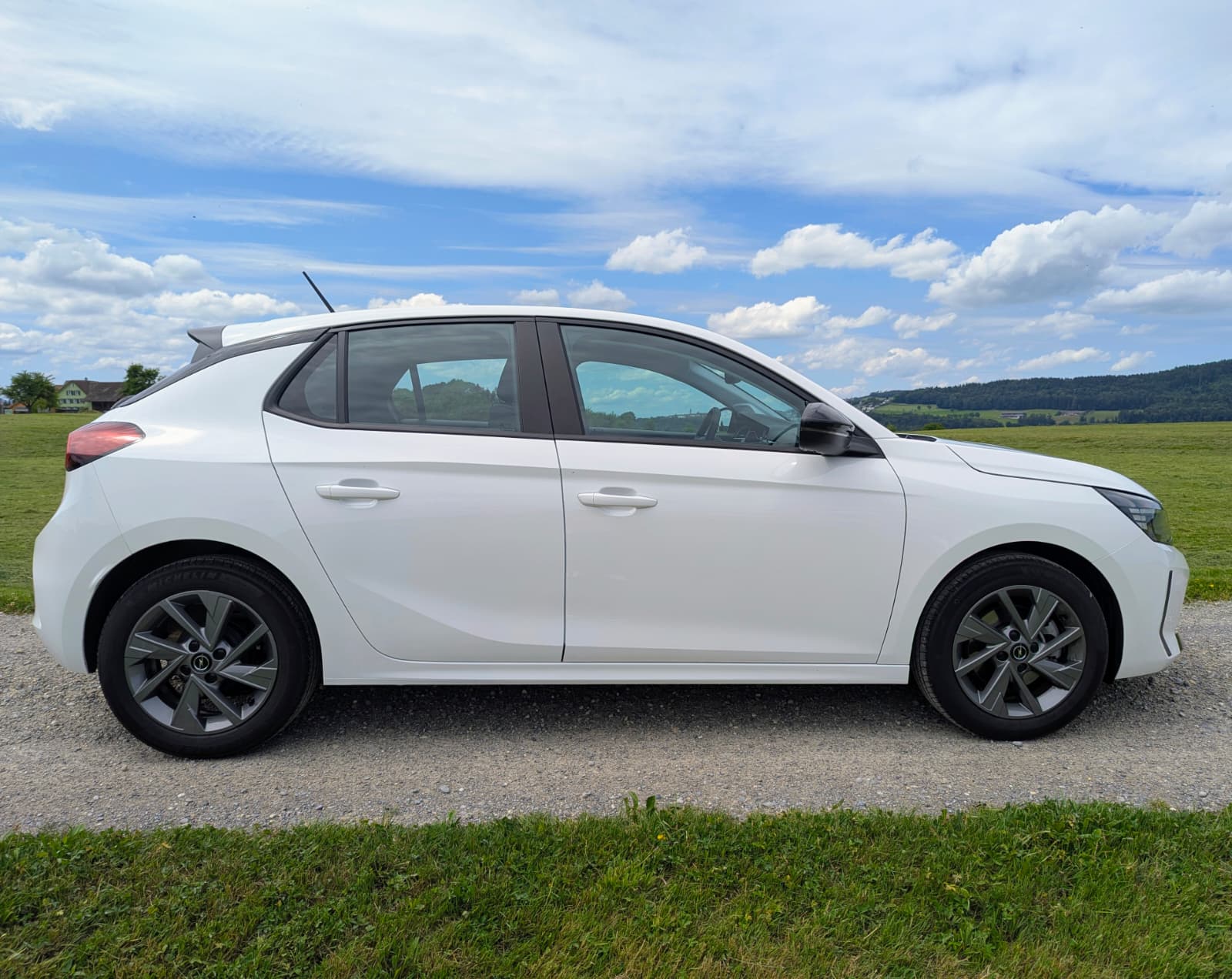 OPEL 1.2 T Edition-image-0