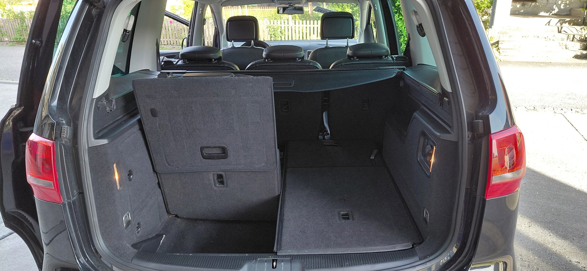 VW Sharan 2.0 TDI BMT Highline 4Motion-image-8