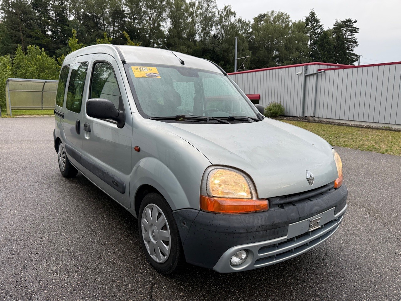RENAULT Kangoo 1.6 16V Alizé-image-1