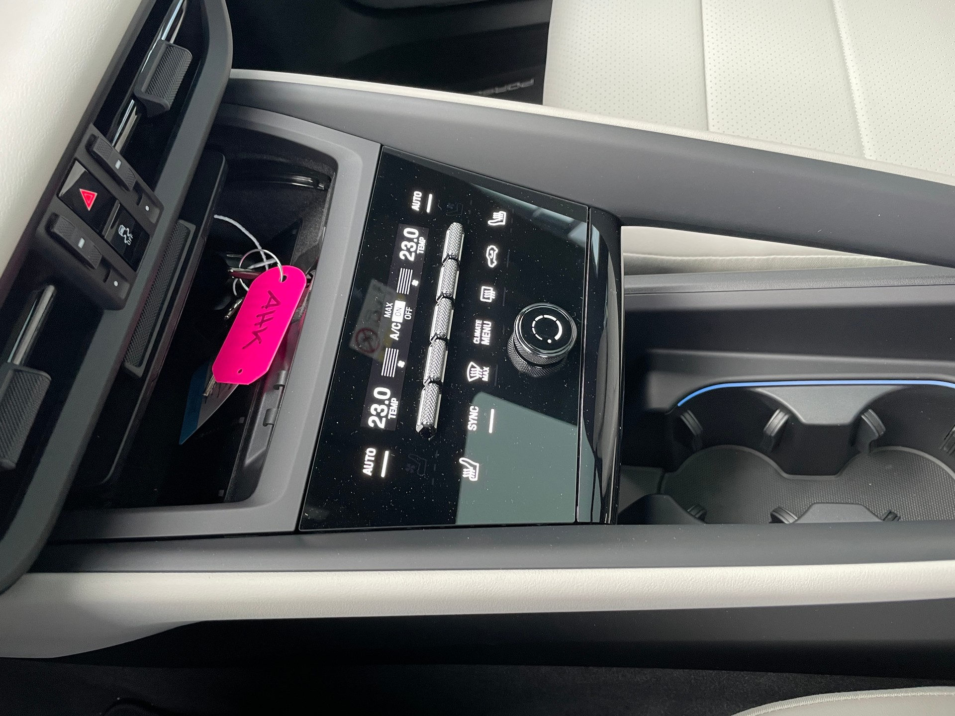 PORSCHE Macan 4 100kWh-image-25