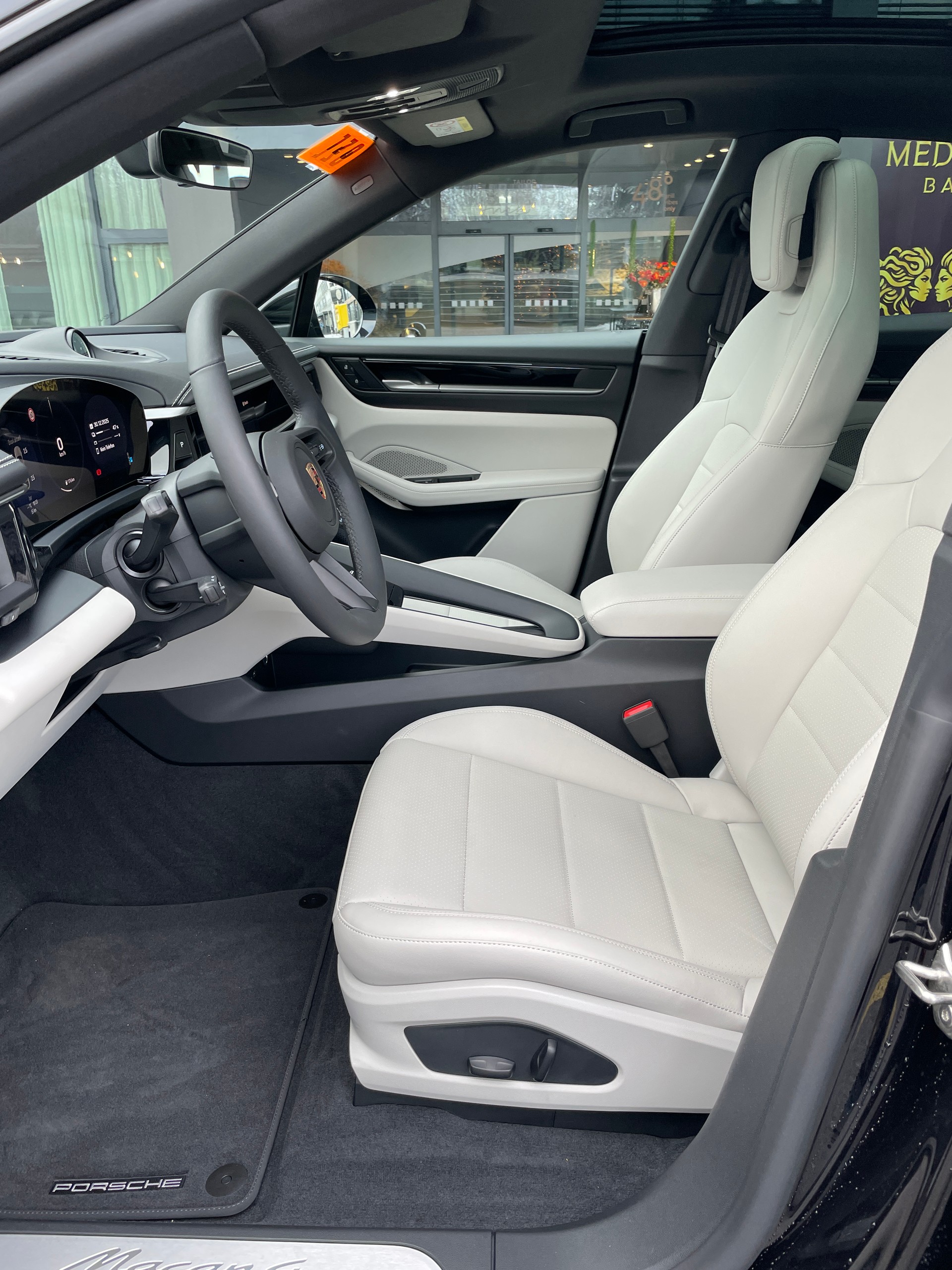 PORSCHE Macan 4 100kWh-image-15