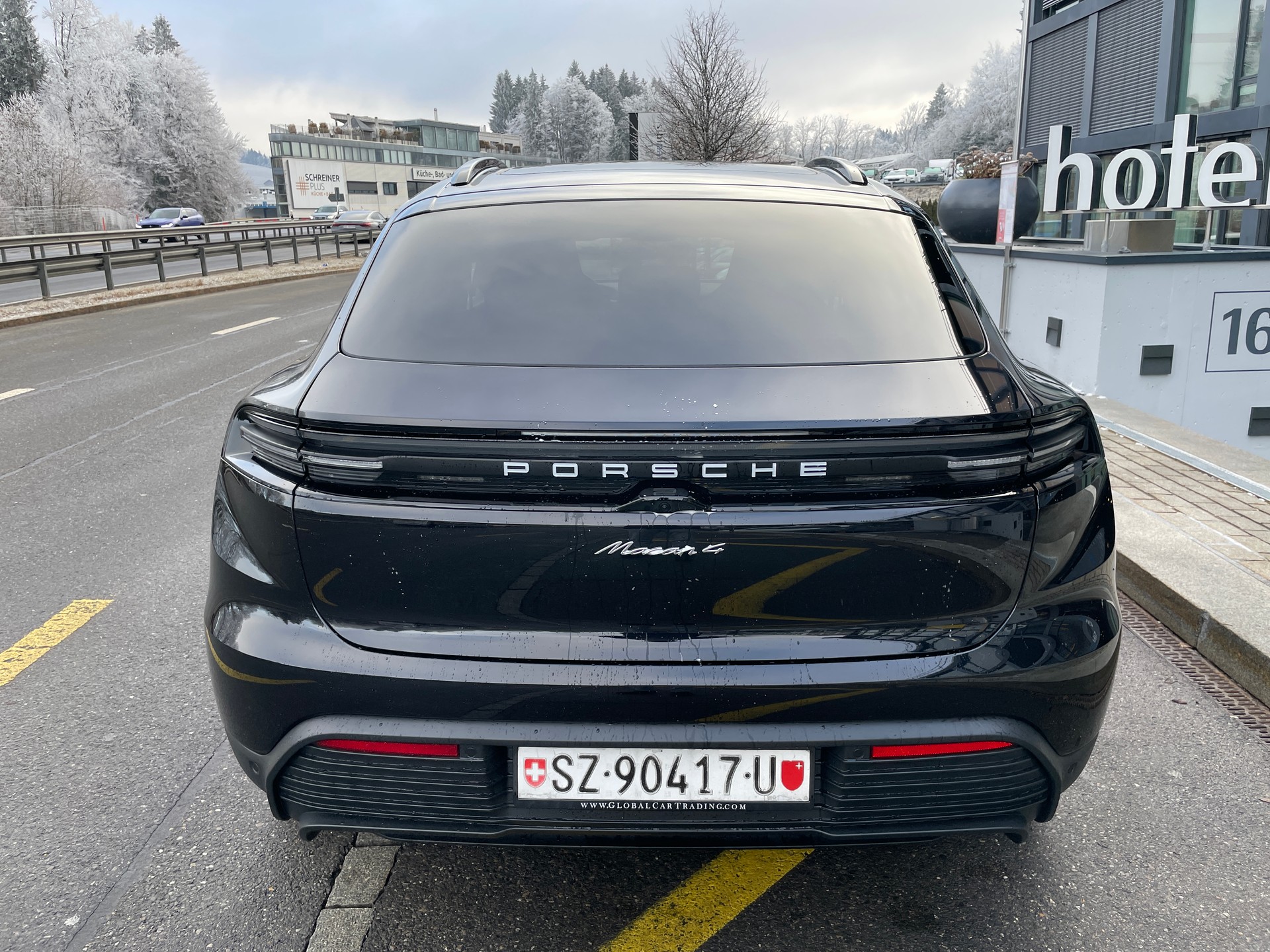PORSCHE Macan 4 100kWh-image-5