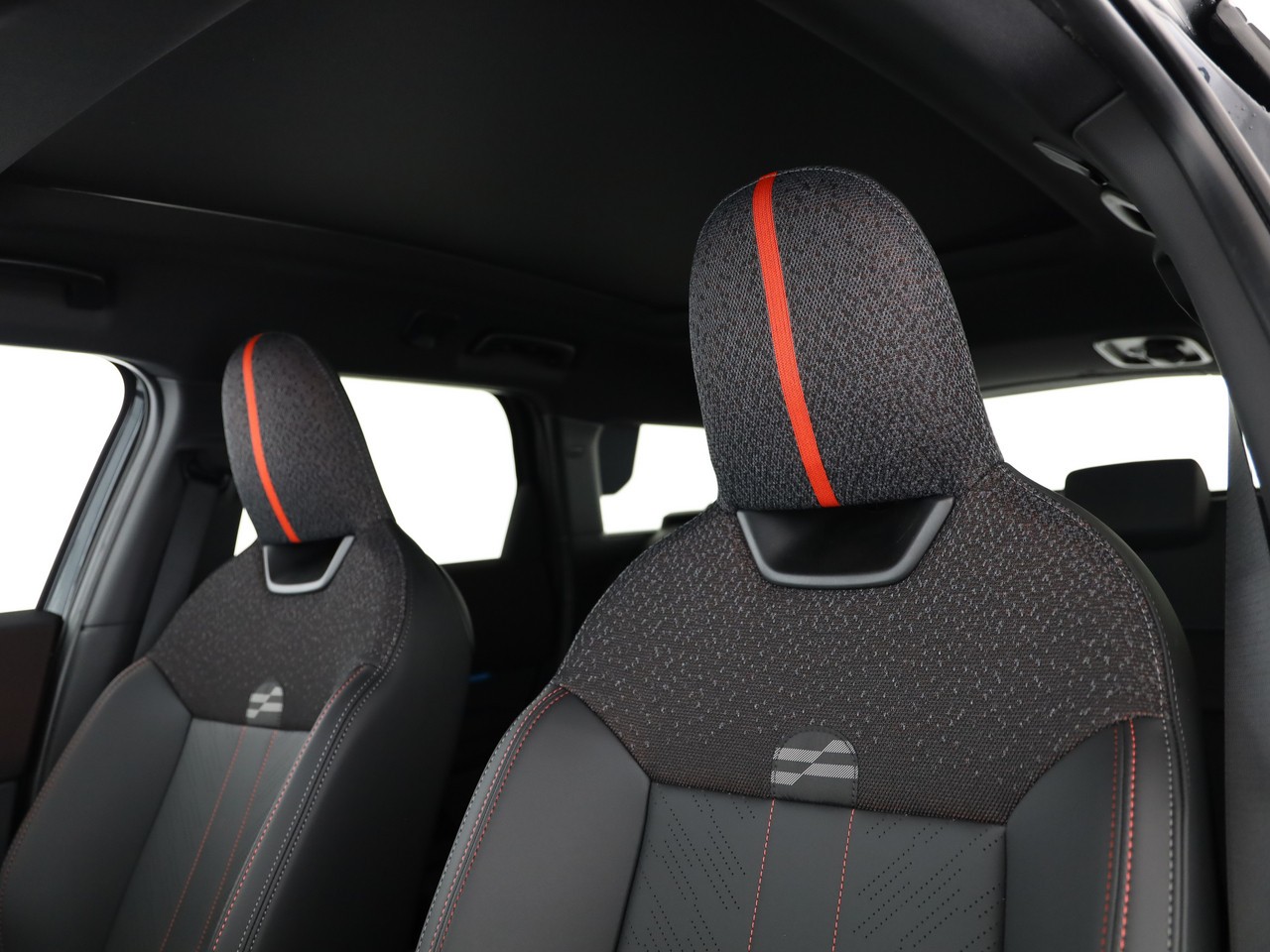 MINI Countryman John Cooper Works ALL4 Steptronic-image-11