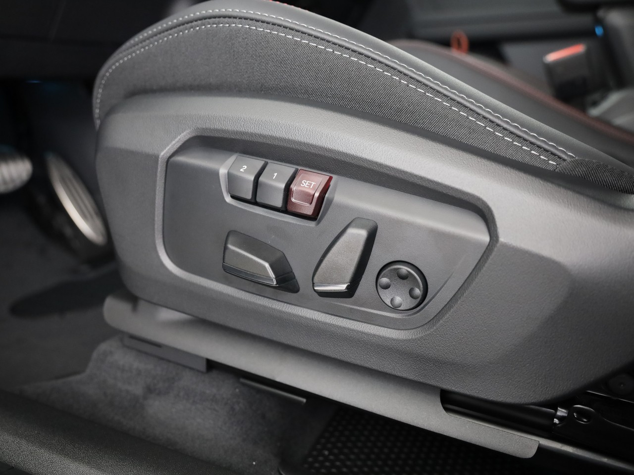 MINI Countryman John Cooper Works ALL4 Steptronic-image-13