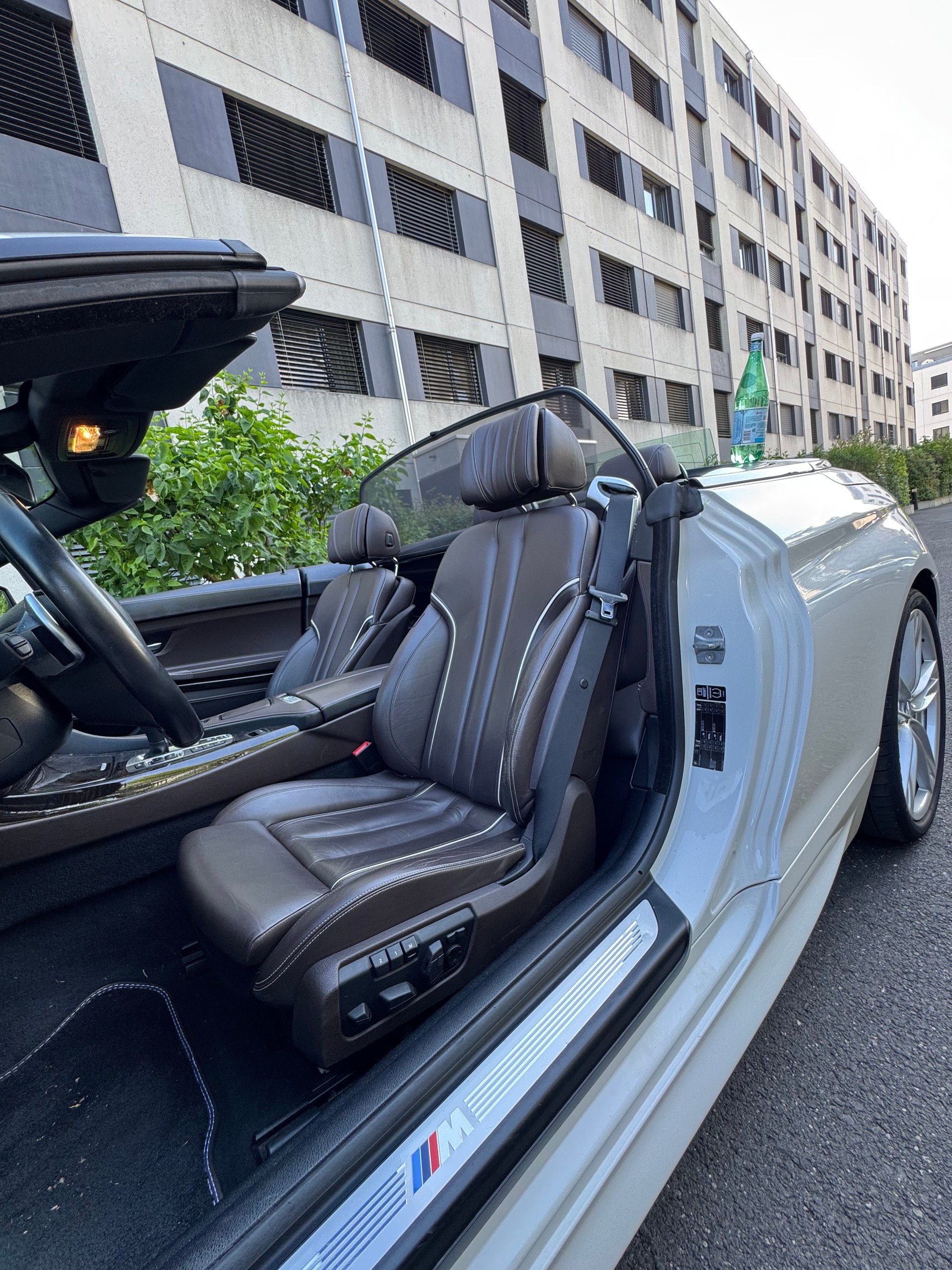 BMW 640i Cabrio xDrive M SOUND PERFORMANCE-image-10