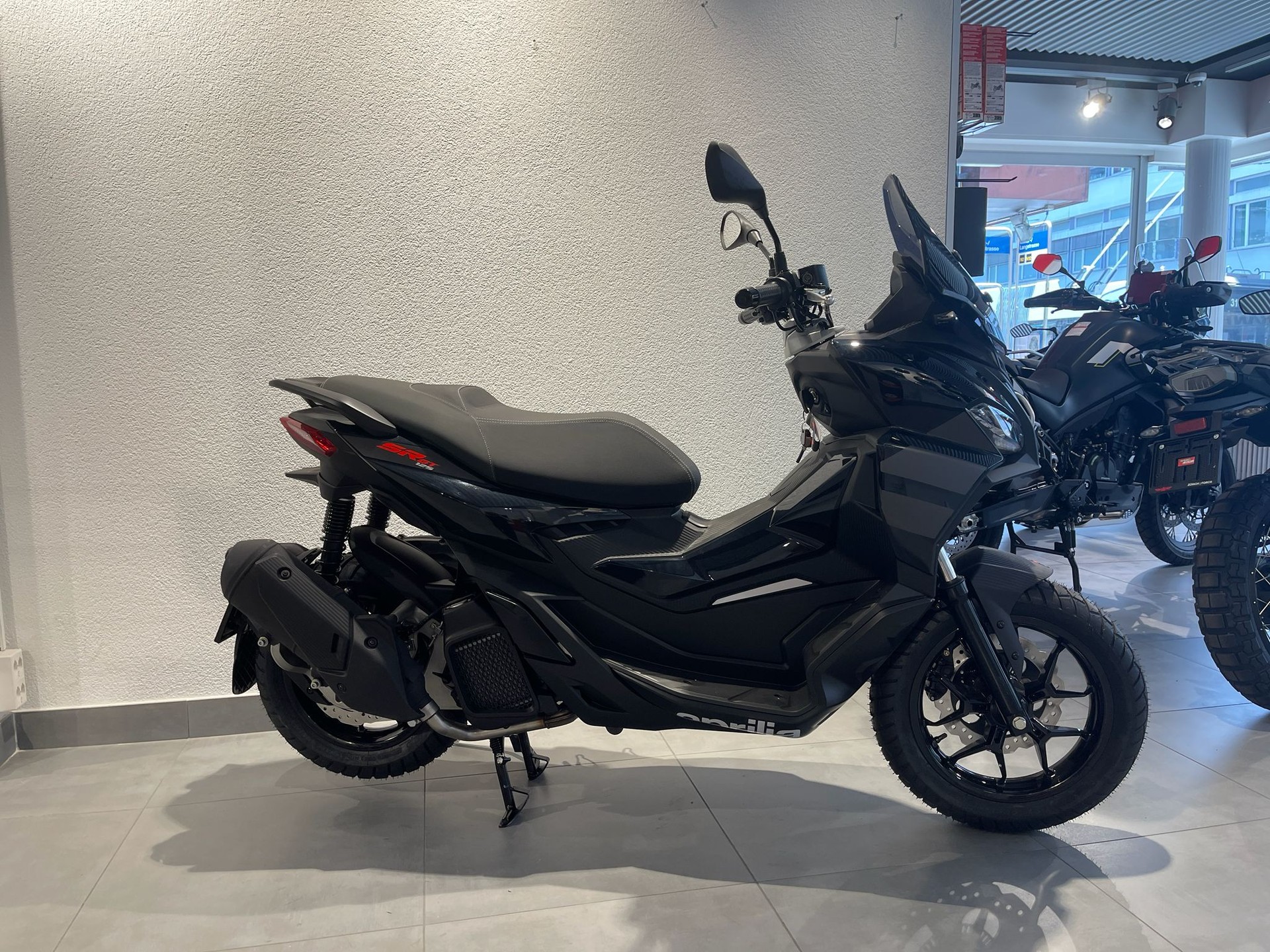 APRILIA SR 125 GT ABS | Neu | 125cc | Adventure Roller | Garantie-image-15
