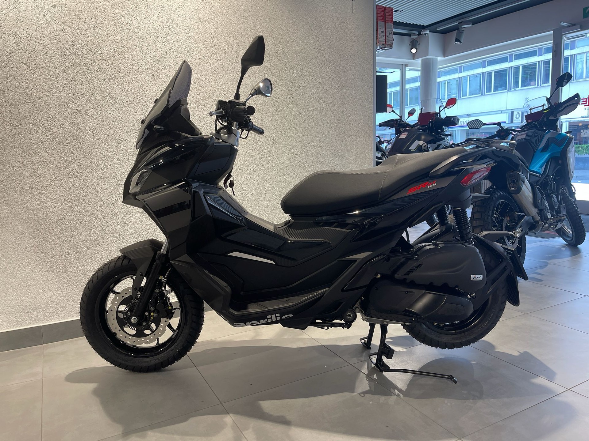 APRILIA SR 125 GT ABS | Neu | 125cc | Adventure Roller | Garantie-image-10