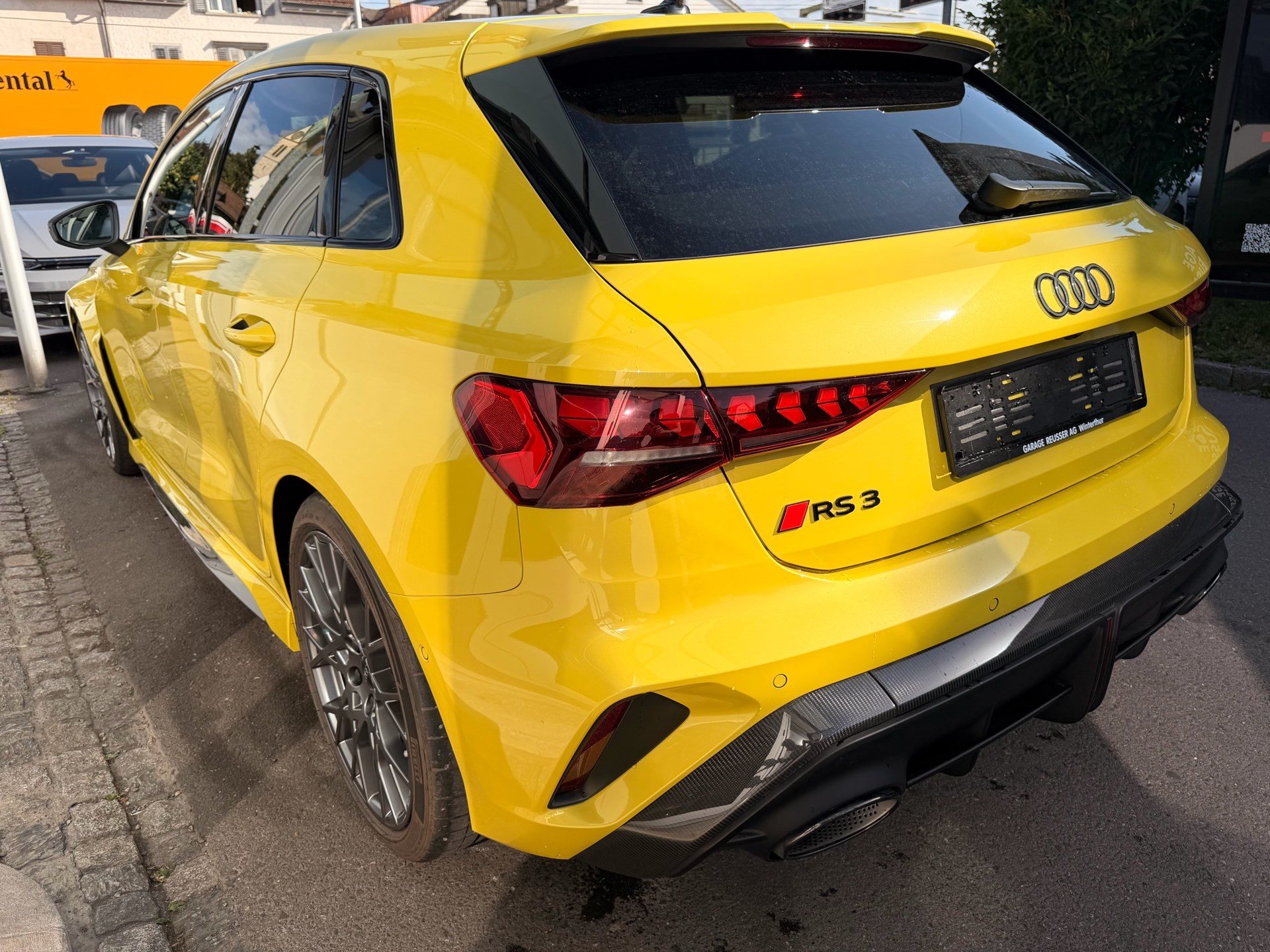 AUDI RS3 SPORTBACK 2.5 400 PS TFSI QUATTRO *** 5 JAHRE AUDI WERKSGARANTIE & KERAMIK BREMSEN ***-image-5