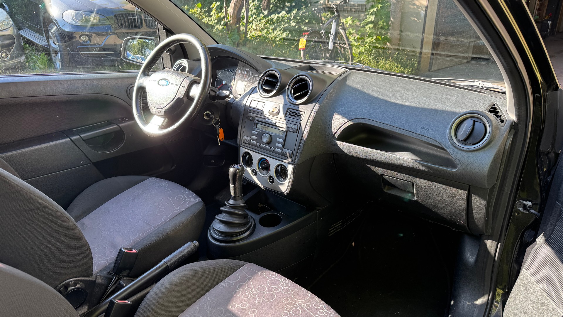 FORD FIESTA-image-5