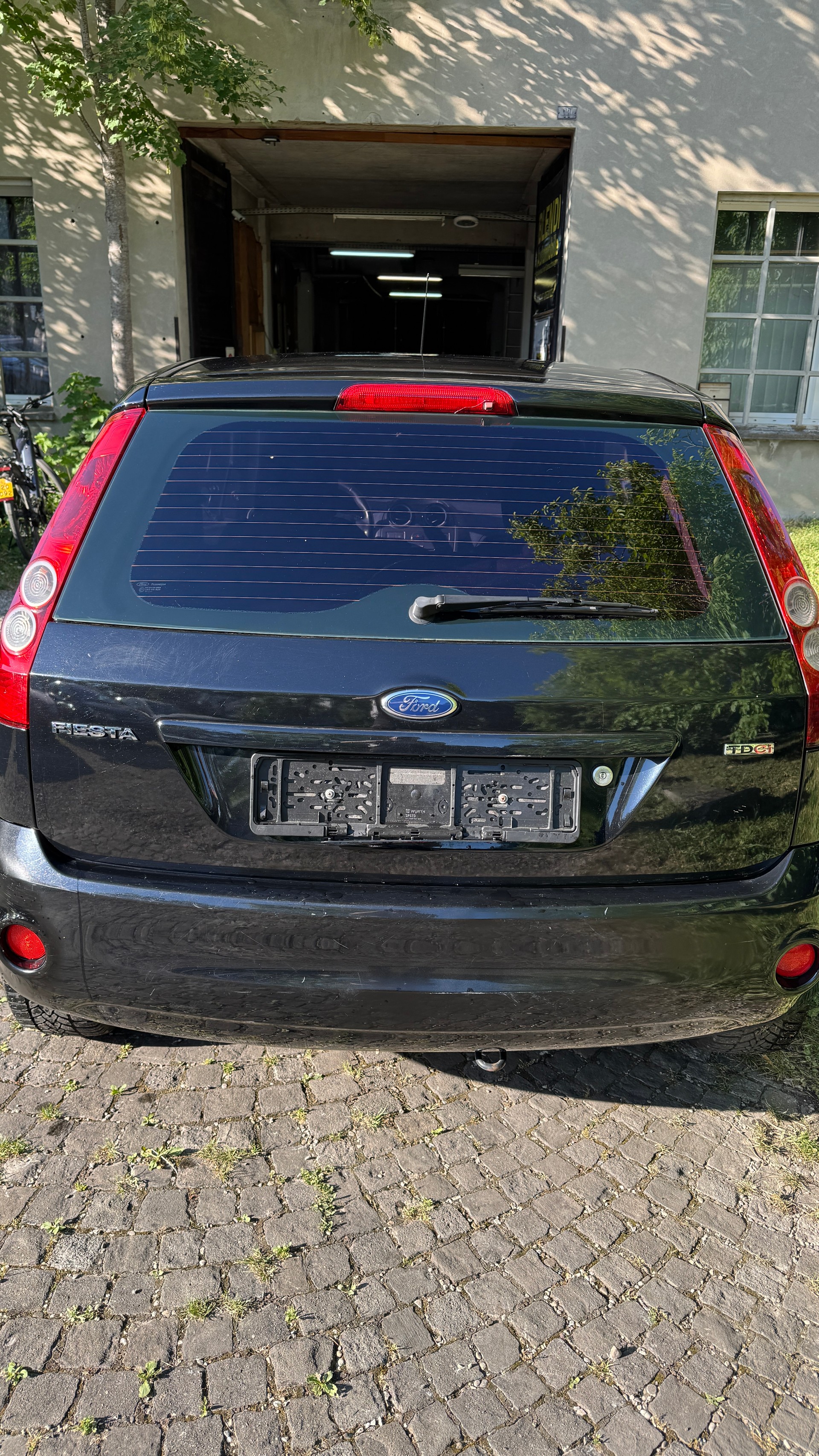 FORD FIESTA-image-3