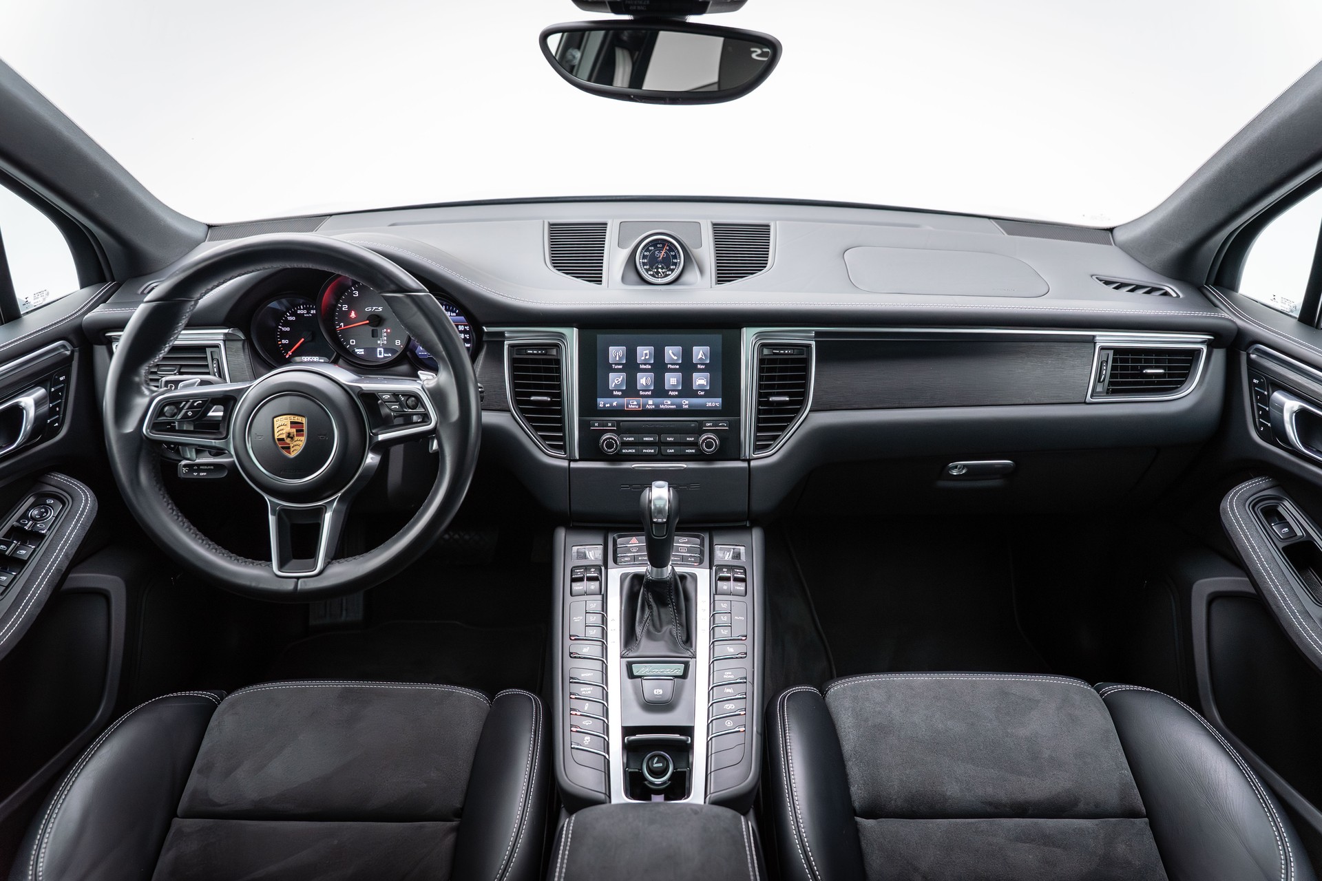 PORSCHE Macan GTS PDK-image-27