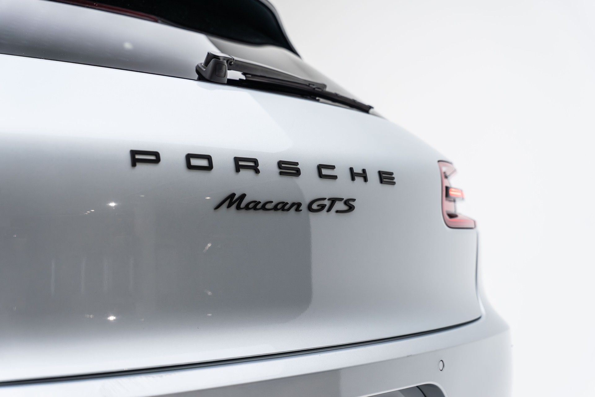 PORSCHE Macan GTS PDK-image-11