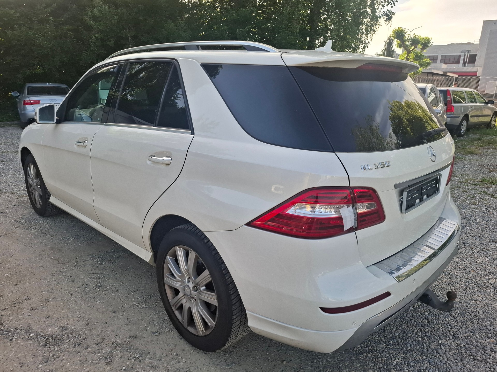MERCEDES-BENZ ML 350 BlueTEC Executive 4Matic 7G-Tronic-image-5