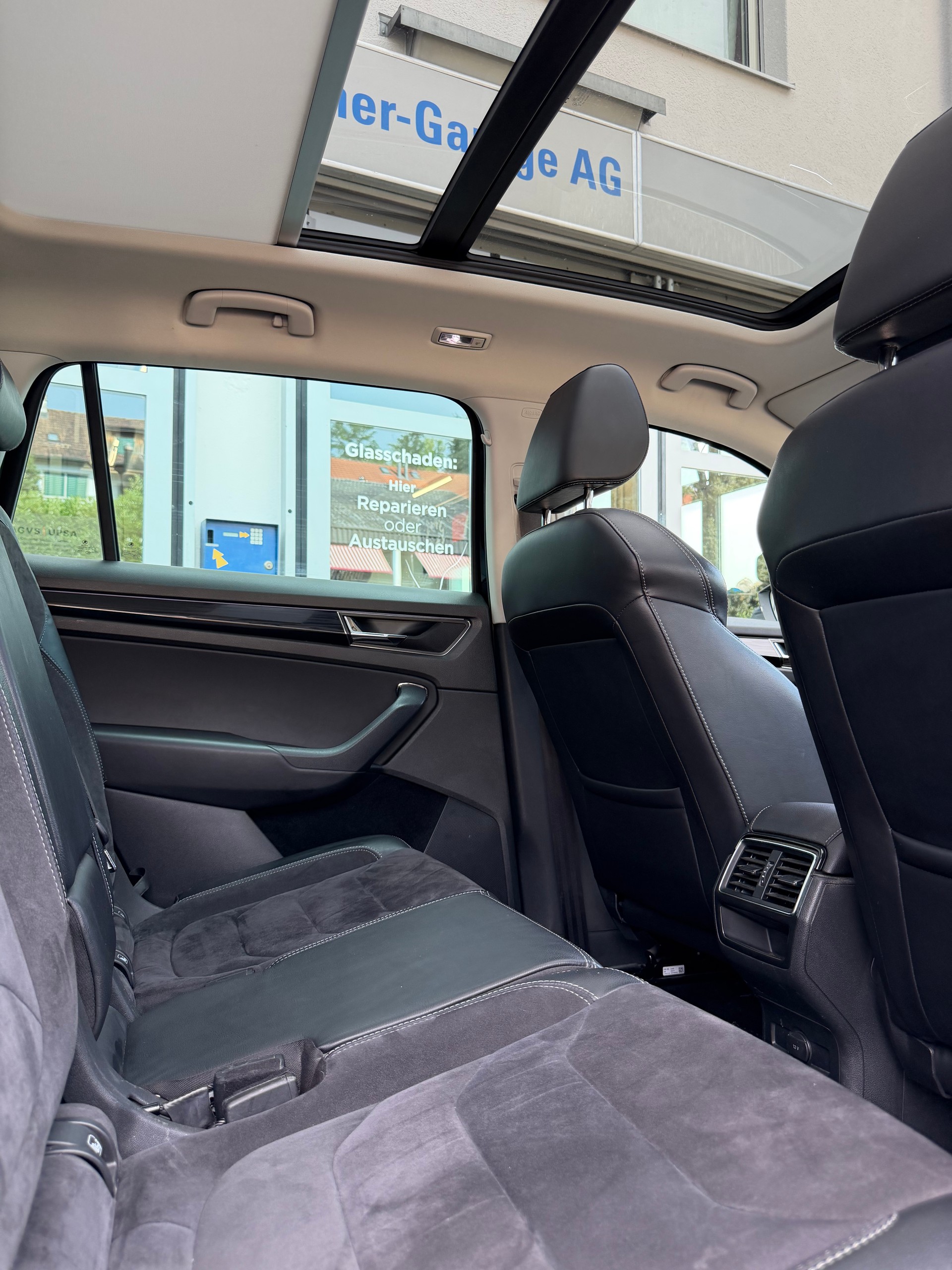 SKODA Kodiaq 2.0 TSI Style DSG 4x4-image-11