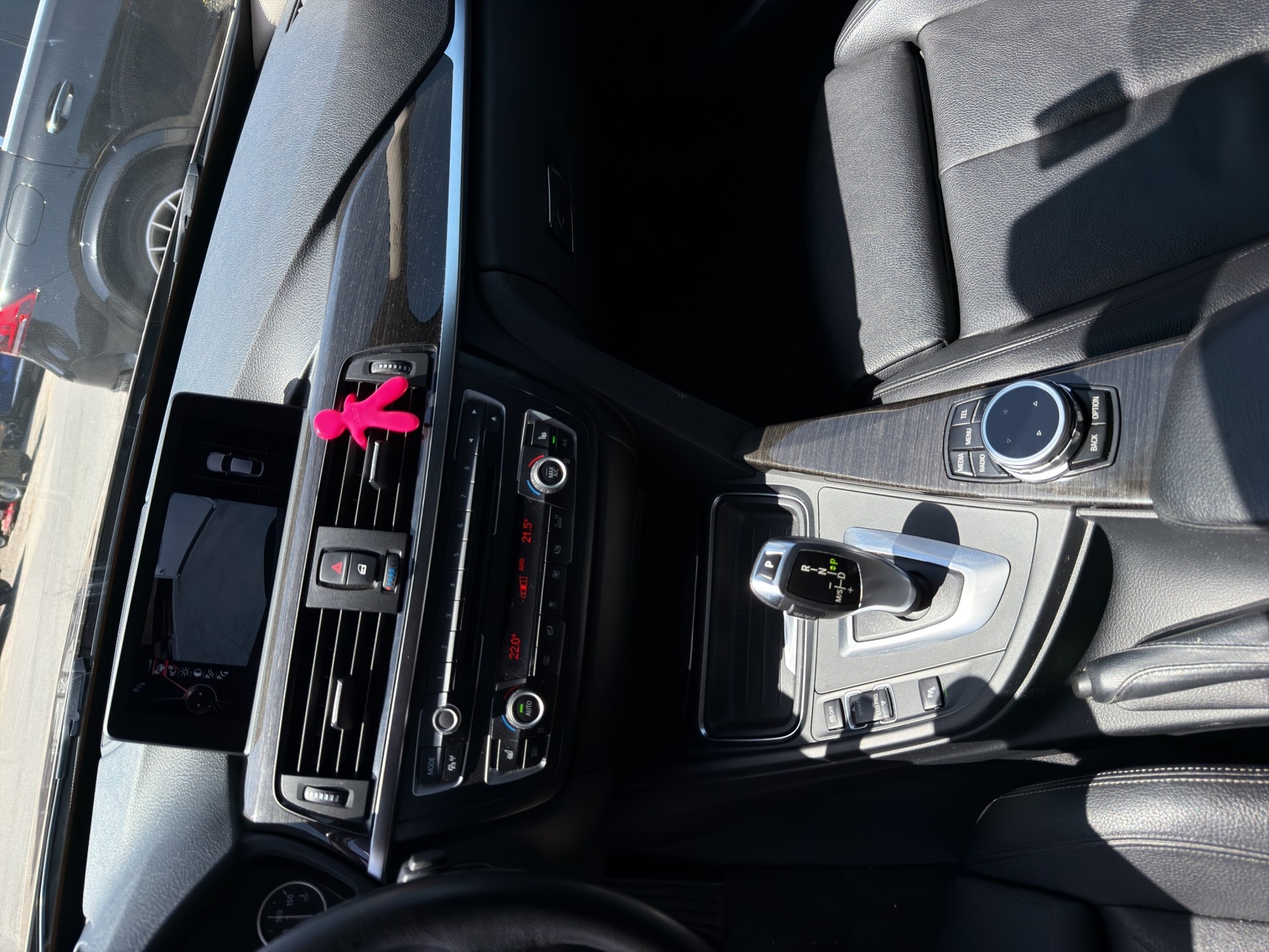 BMW 320d GT Modern Line Steptronic-image-7