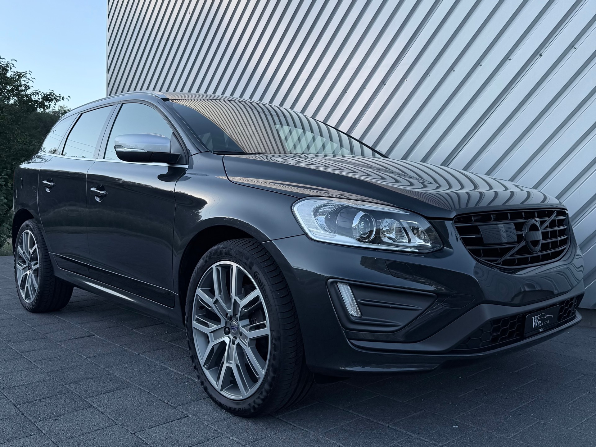 VOLVO XC60 D5 AWD R-Design Geartronic Polestar