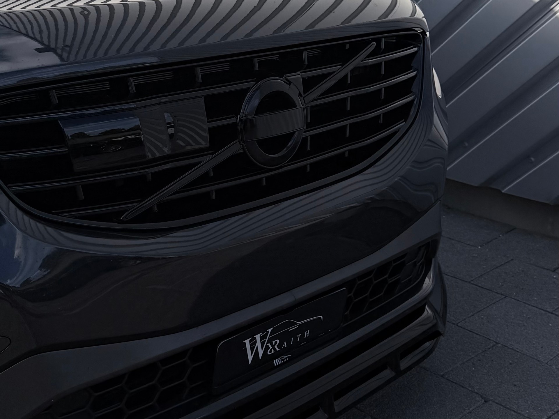 VOLVO XC60 D5 AWD R-Design Geartronic Polestar-image-4