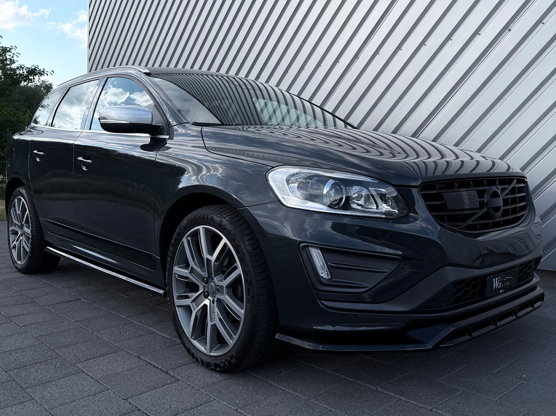 VOLVO XC60 D5 AWD R-Design Geartronic Polestar