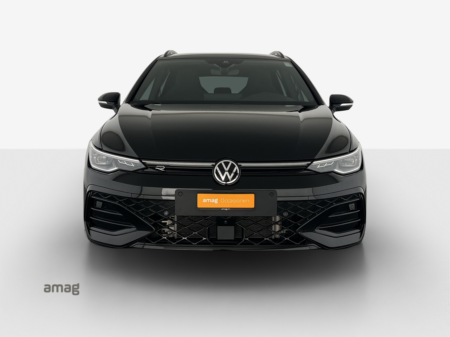 VW Golf Variant 2.0 TSI R-Line DSG 4 Motion-image-6